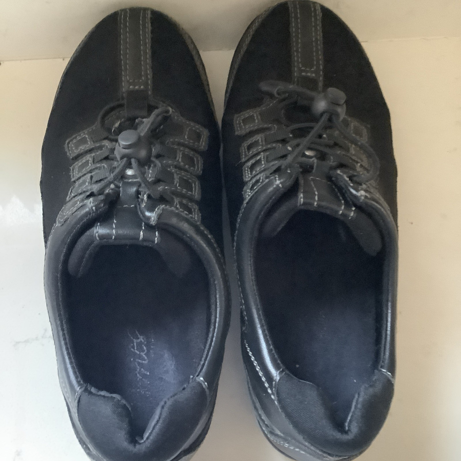 Aetrex – Crystal Black Leather Bungee Women Oxford – Blackberry Sz 7.5 Wide EUC!