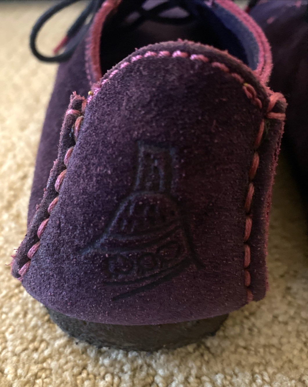 Clarks Faraway Field Shoes Sz 9.5 Purple Suede Lace-Up Casual Crepe Sole