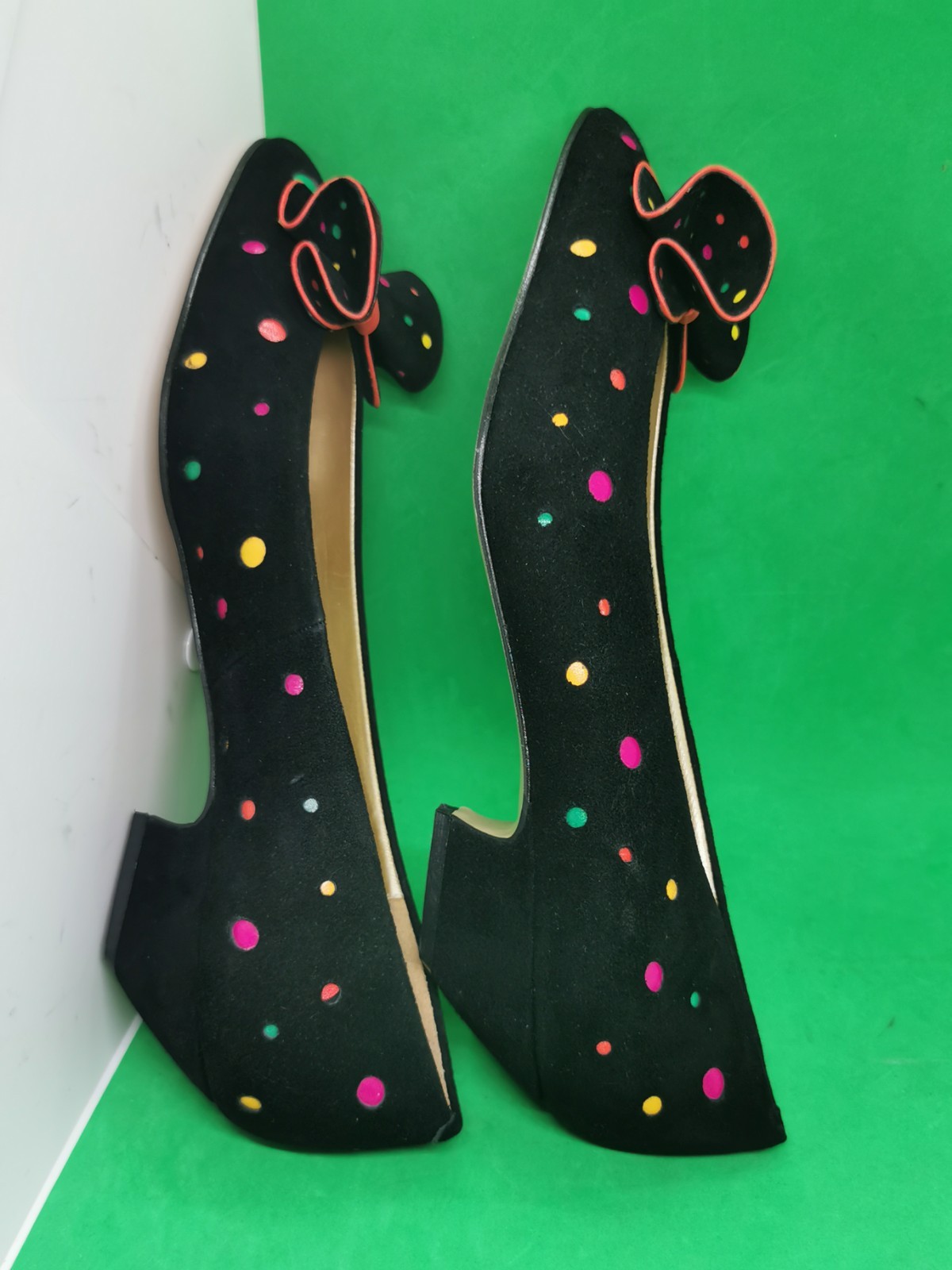 Deadstock Vtg 80’s 90’s Cha-Raye Spain Low Pumps Heel Dot Colorful Suede RARE 10