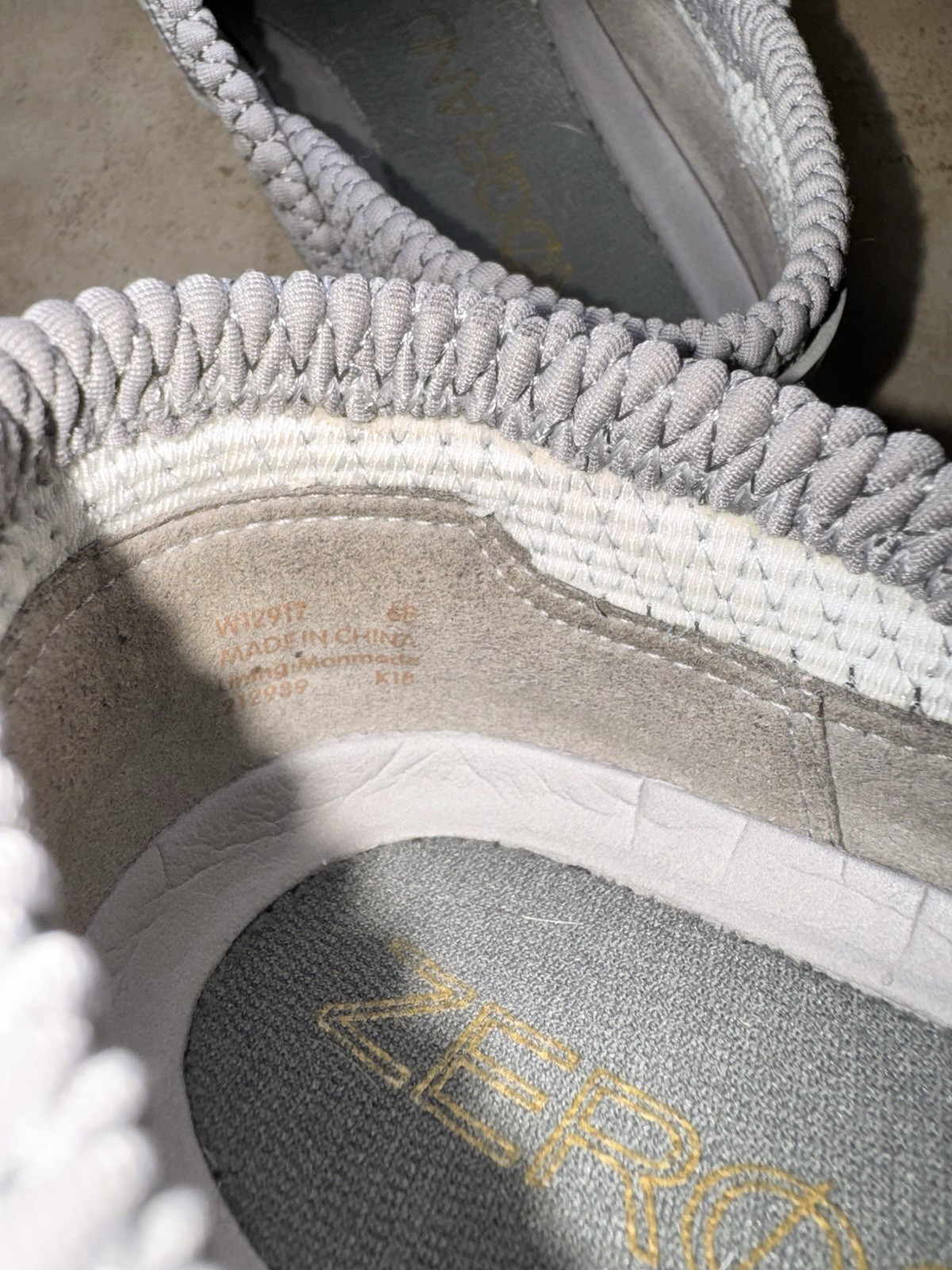 Cole Haan Women’s 6B ZERØGRAND Gray Silver Quilted Casual Sneakers W12917