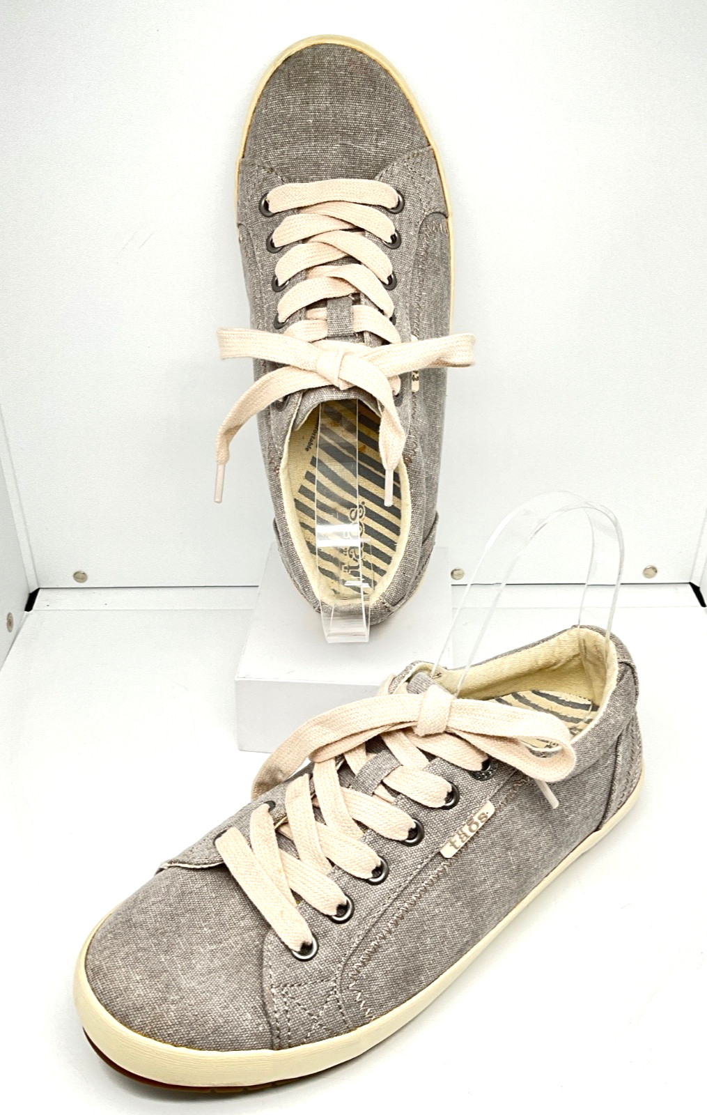 Taos STAR Gray Wash Canvas Athletic Casual Sneakers Women’s Shoes Size 7.5 EU38
