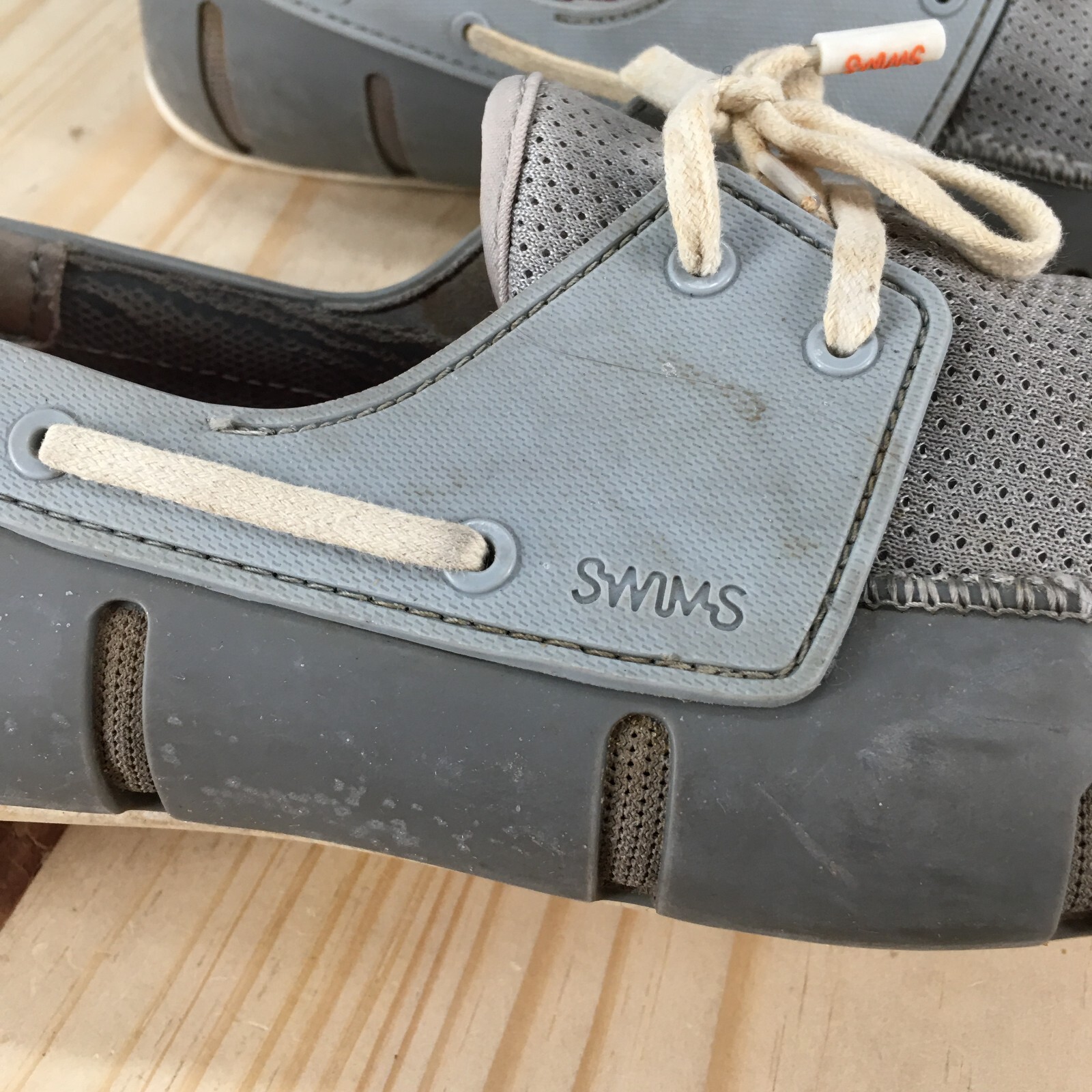 Swims Shoes Womens 9 Sport Loafers Gray Perforated Lace Up Comfort Casual Flats