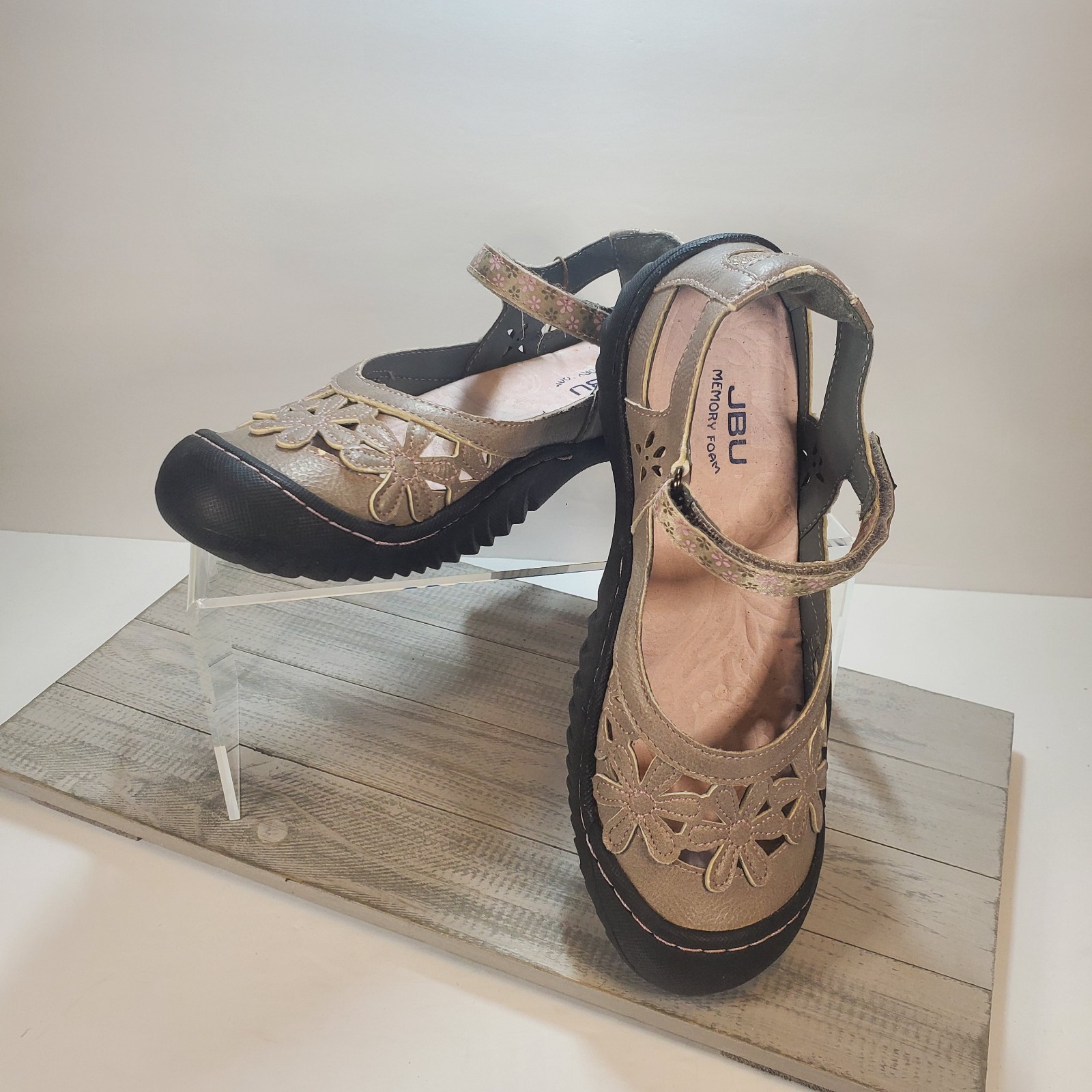 Jambu JSport Peony Gray Floral Ankle Strap Vegan Sandals Shoes Women’s Size 6M