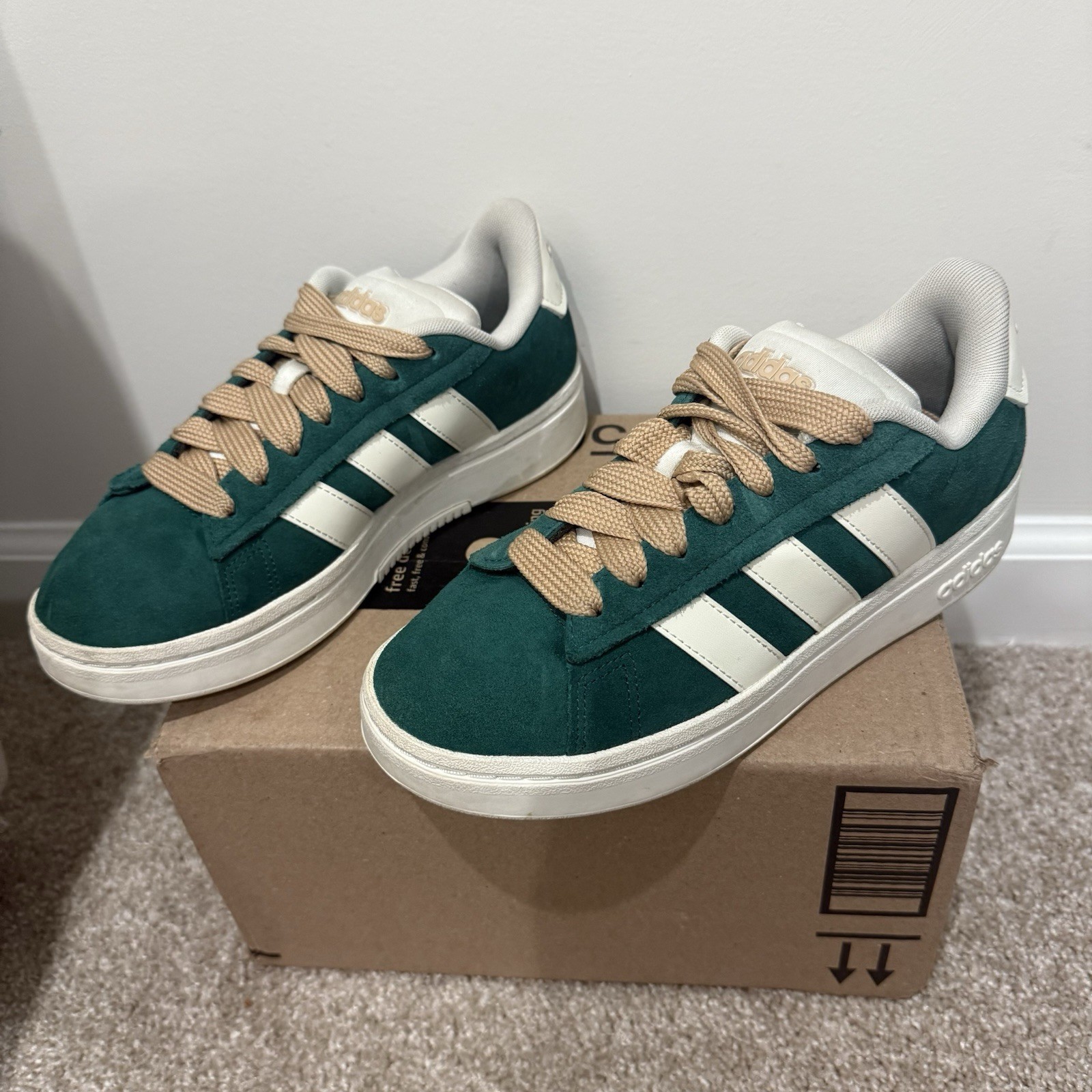 Adidas Women’s Size 6.5 Grand Court Alpha ‘Collegiate Green’ – IH3850
