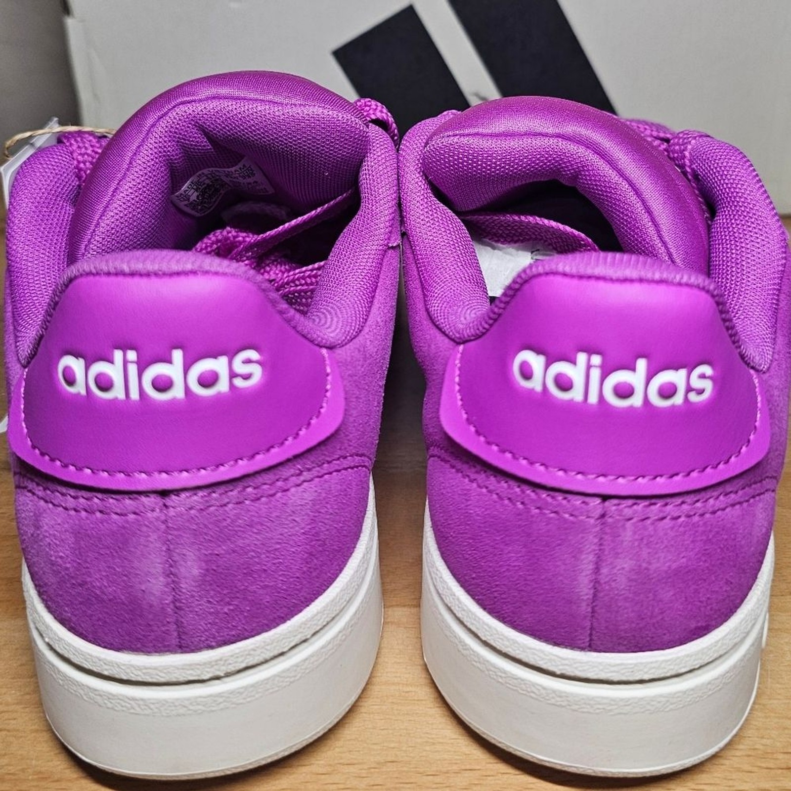 Adidas Women’s Grand Court Shoes Size 7