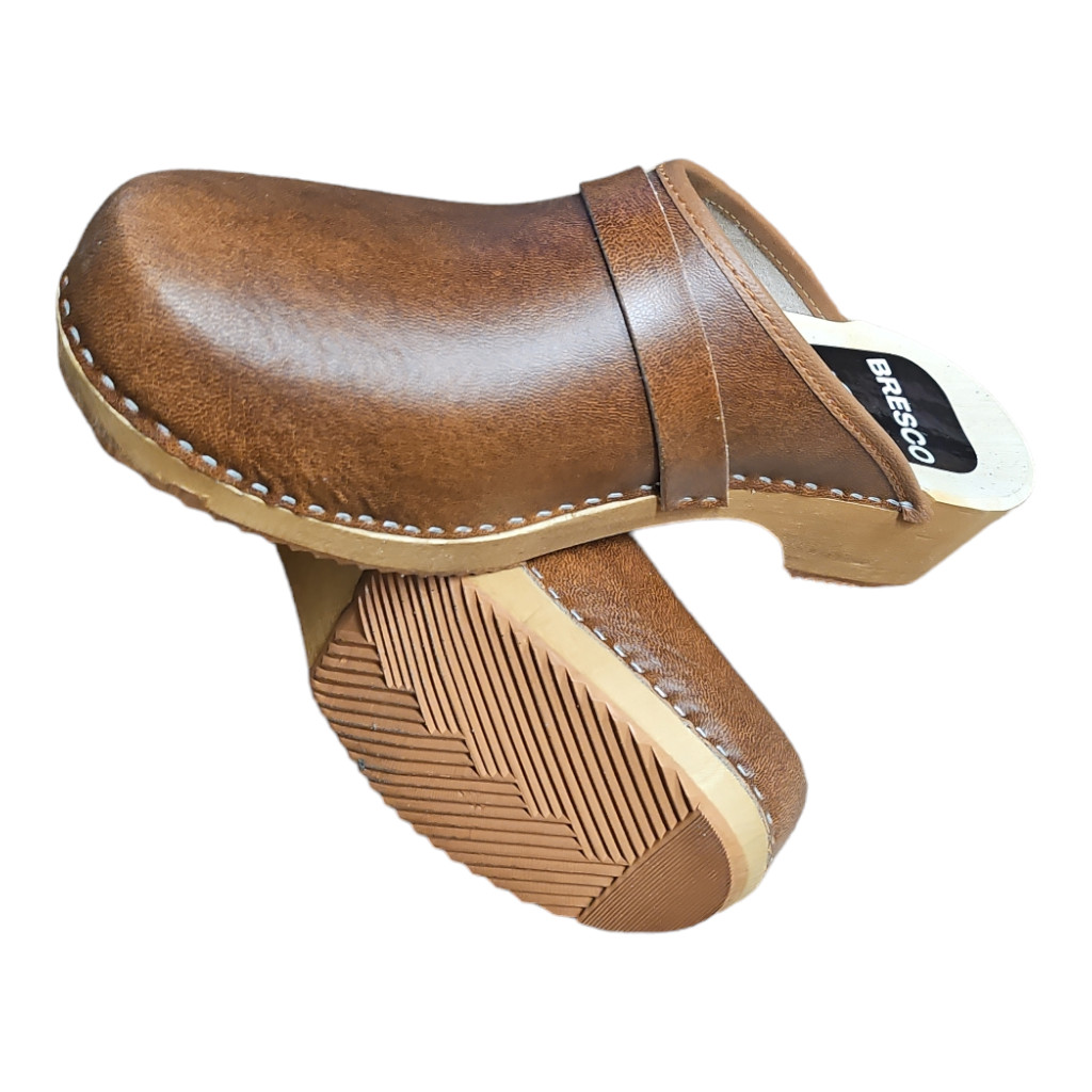 Swedish wooden clogs Made OF natural leather in brown and light wooden sole