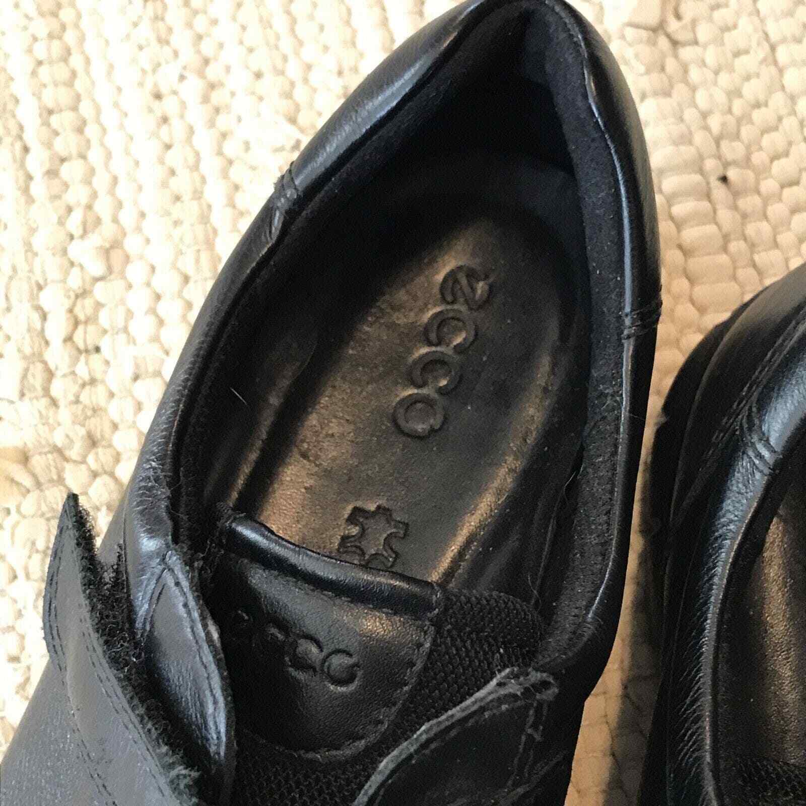 ECCO Oxford Sneaker Shoes Black Leather Hook And Loop Bicycle Toe Sz EU 39 8 8.5