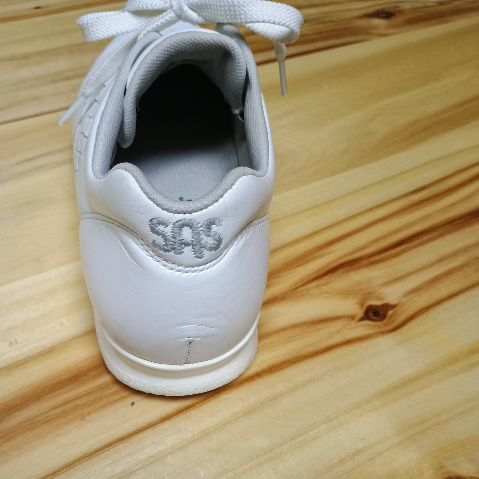 SAS Free Time Shoes Women’s Size 7.5 M White TriPad Comfort Walking Shoe