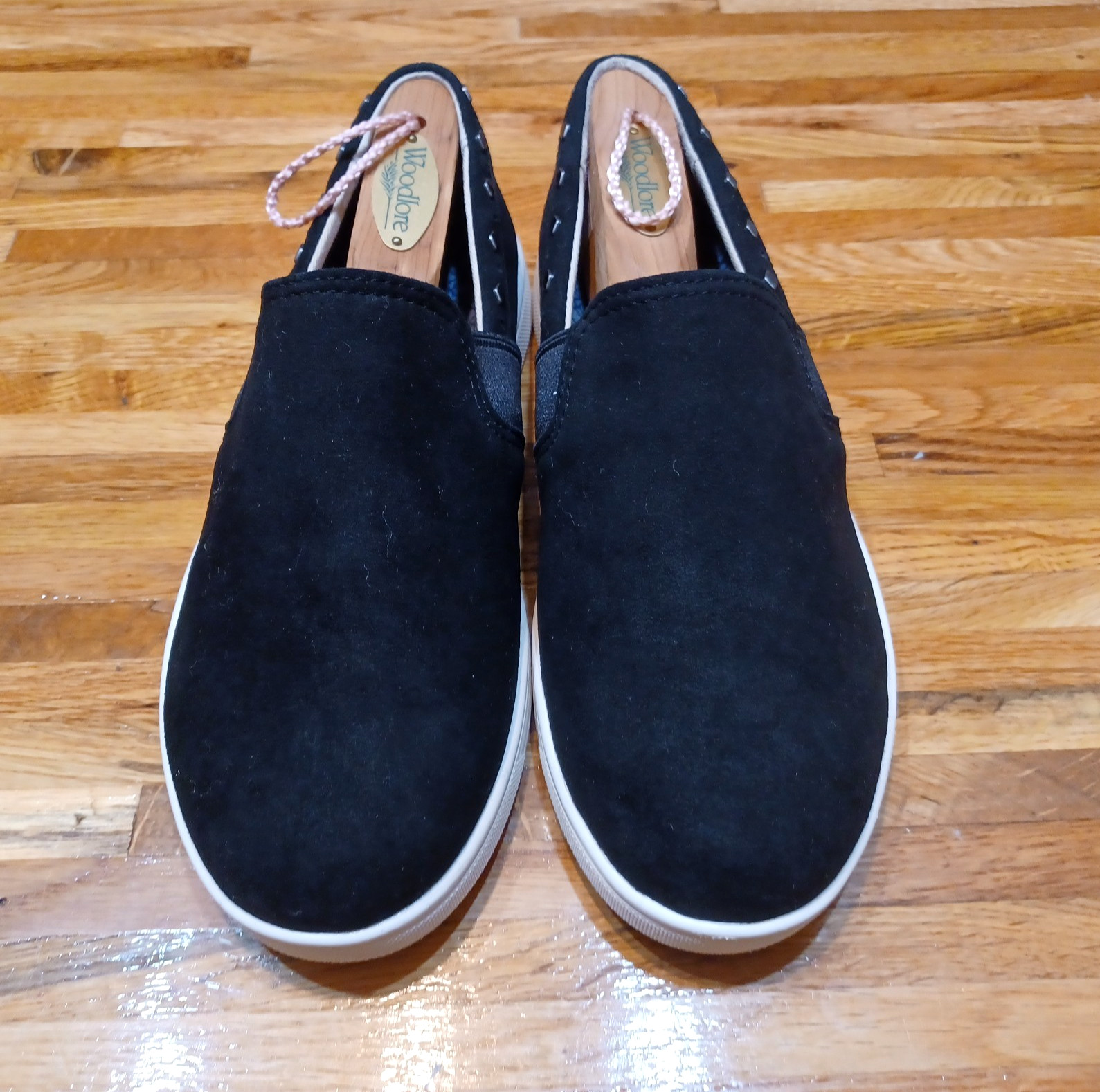 Spenco Santa Barbara Women’s Size 6 D Sneakers Rivet Slip-On Suede Shoes