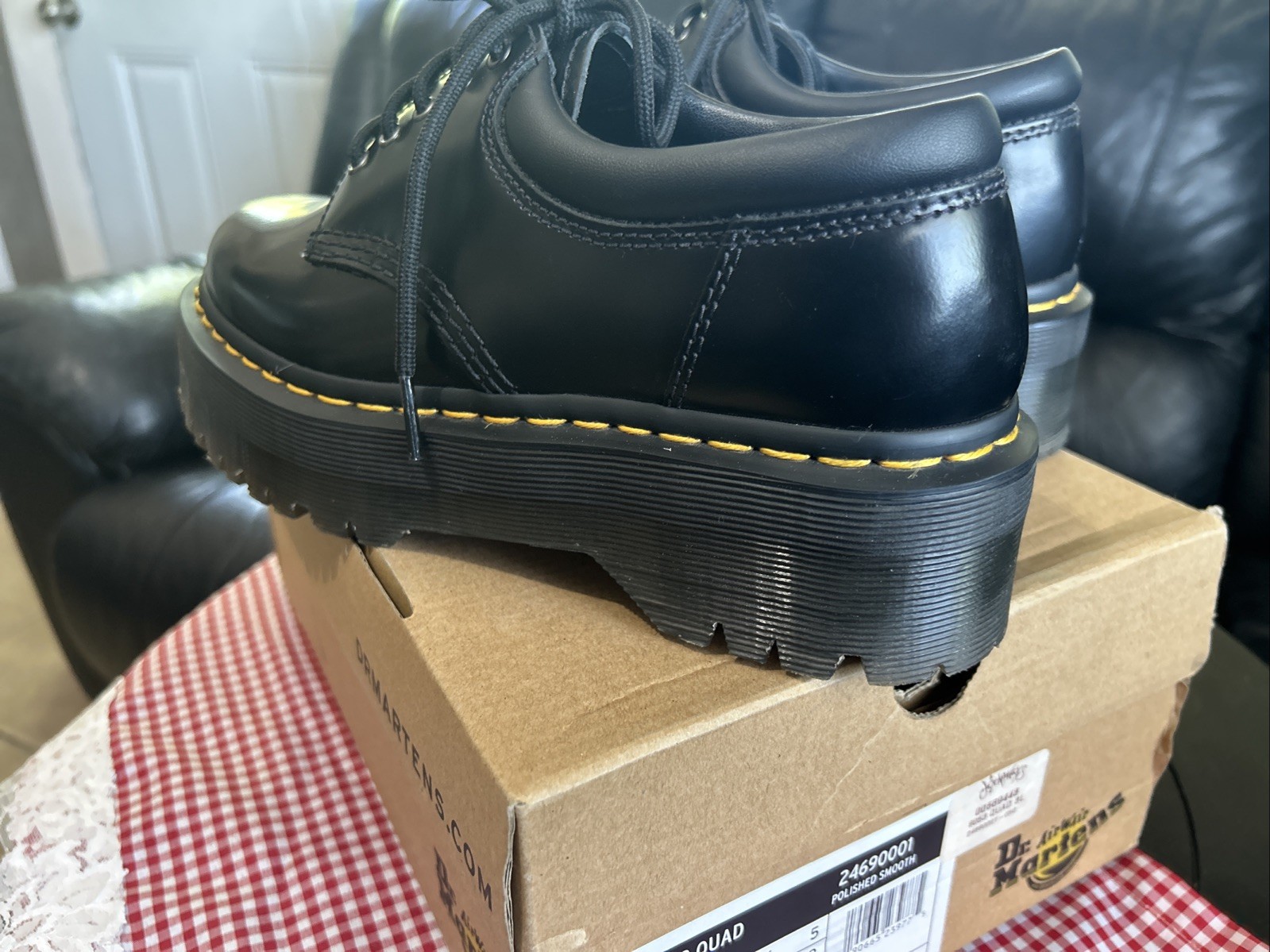 Dr. Martens 8053 Leather Platform Casual Shoes