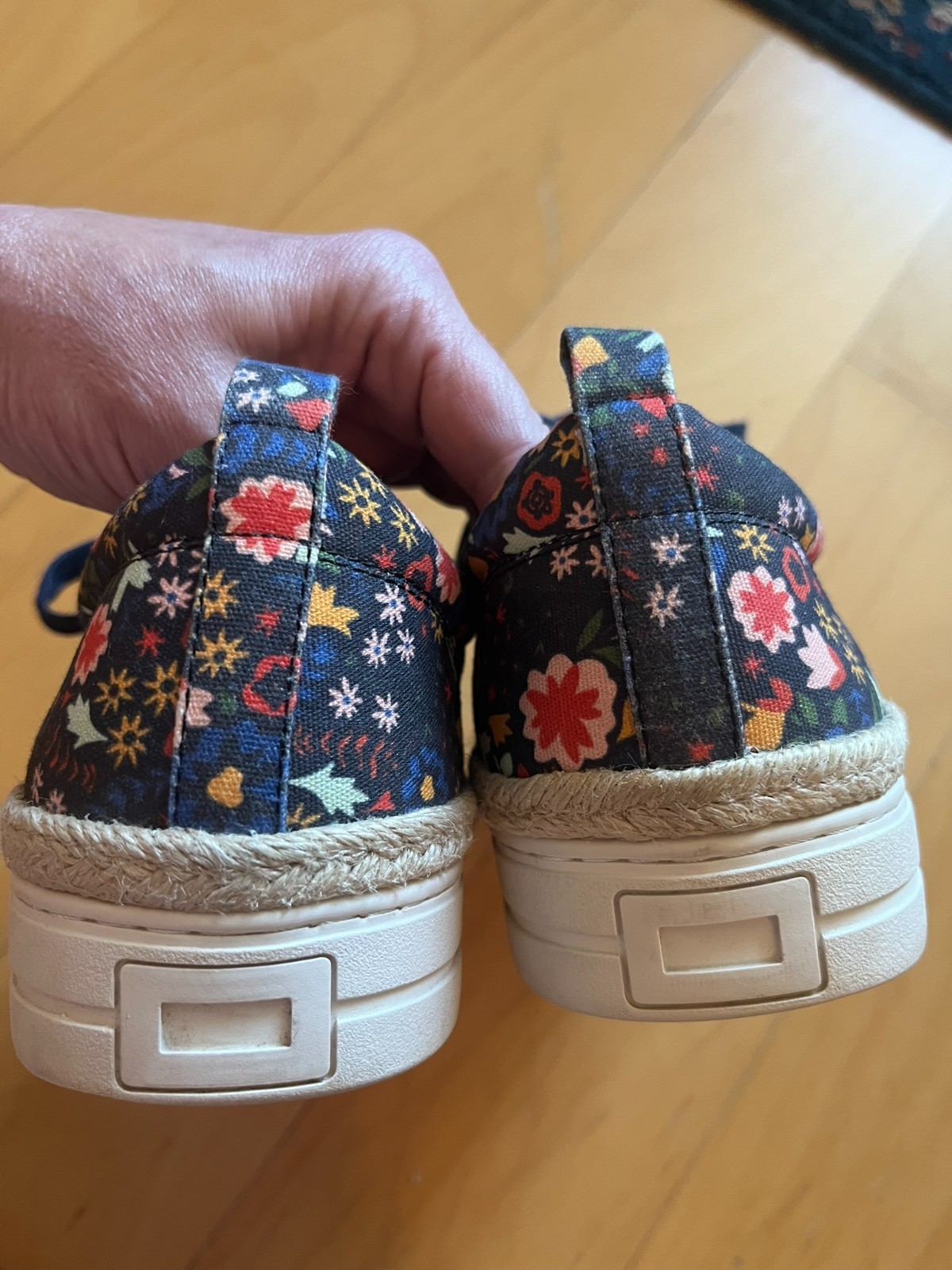 Jack Rogers Mia Floral Print Platform Espadrille Sneakers Size 9