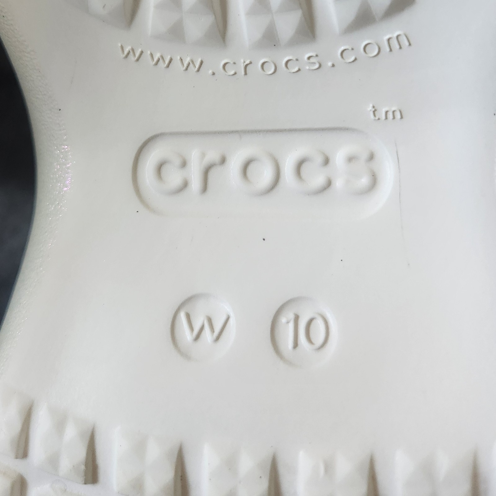 CROCS Classic Bae Festival Womens Iridescent White Tassel Platform Shoes Size 10