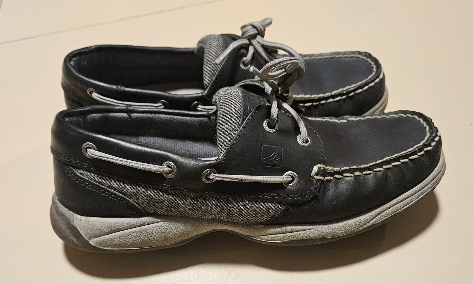 Sperry Top-Sider Women’s Boat Deck Shoe Size 6M STS90315