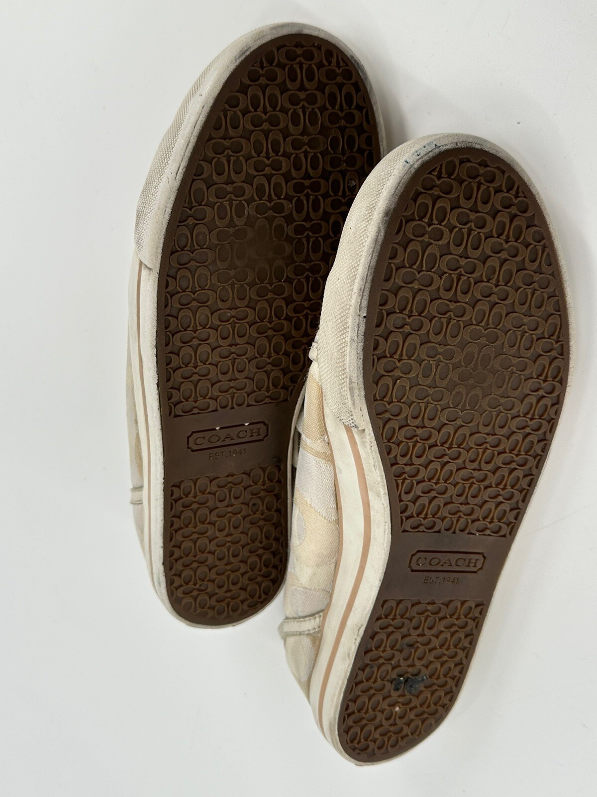 Coach Women’s Beige/White Signature Print Lace Up Casual Shoes – Size 6.5B
