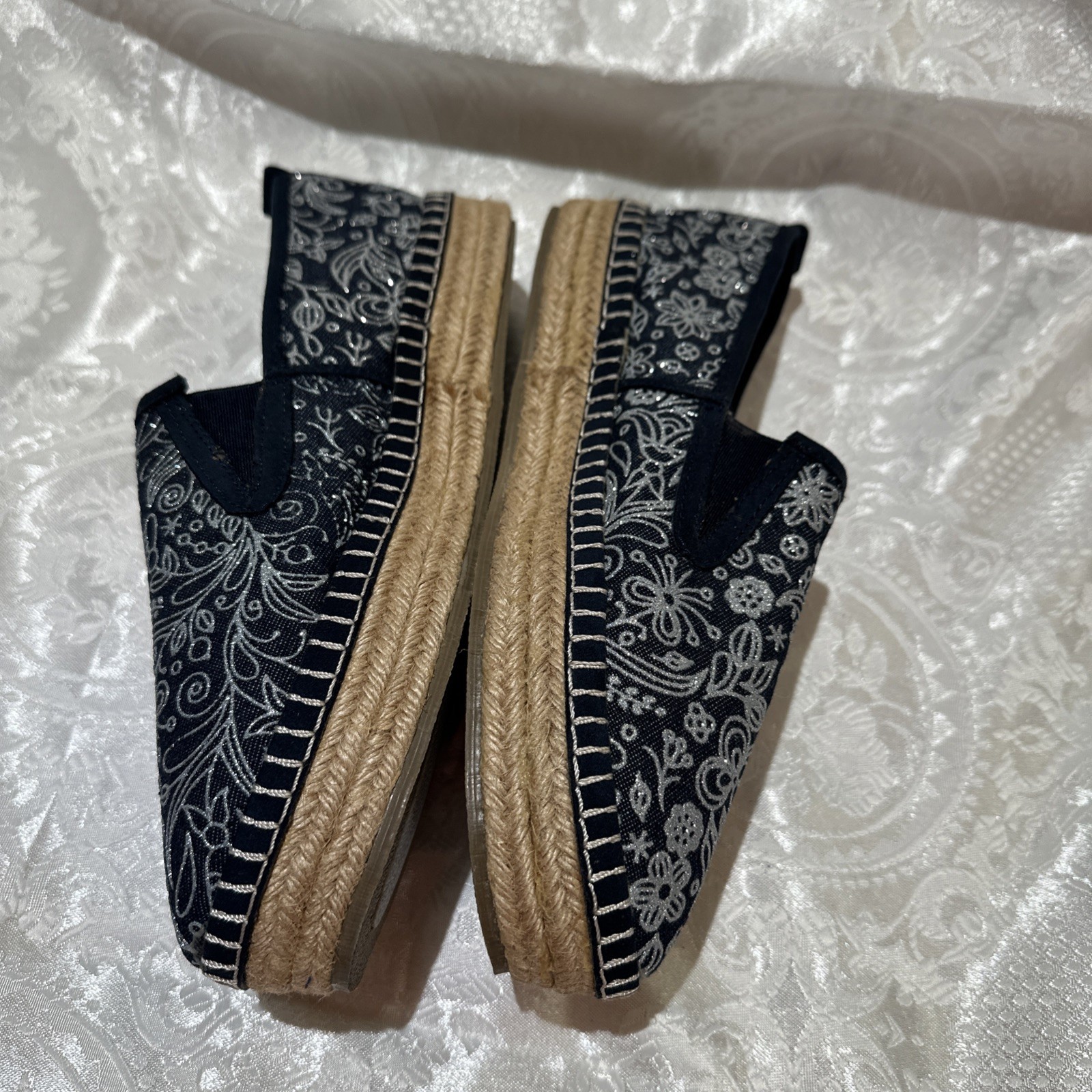 A.M Slip On Sneakers Made In Mexico Size 8