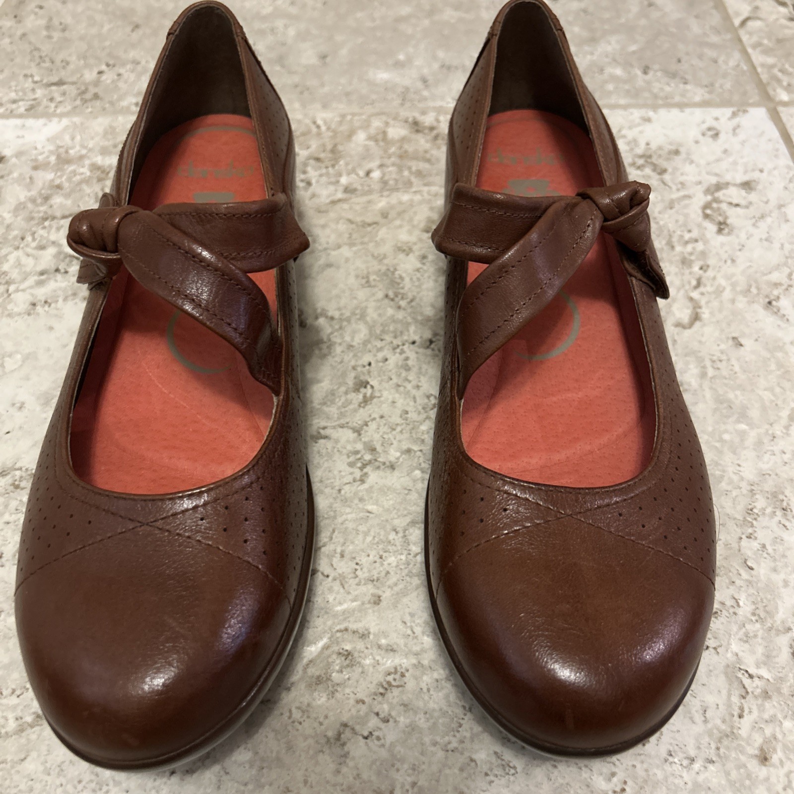 Dansko Leather Mary Janes Deidra Knot Brown Cognac Hook Loop Sz 39/8.5 NWOB