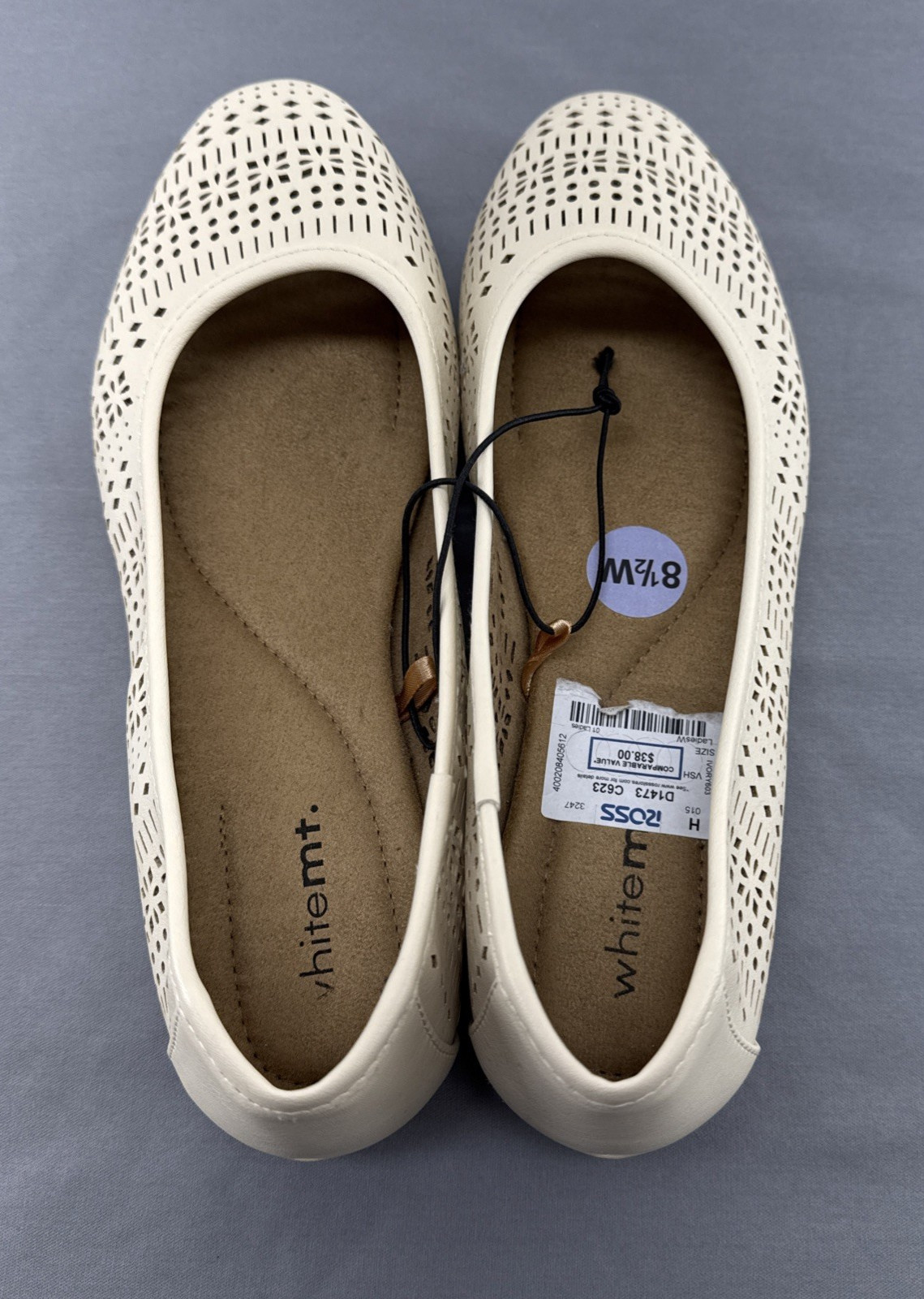 White Mountain Stefany Perforated Ballet Flats Womens 8.5W Wide Beige Comfort