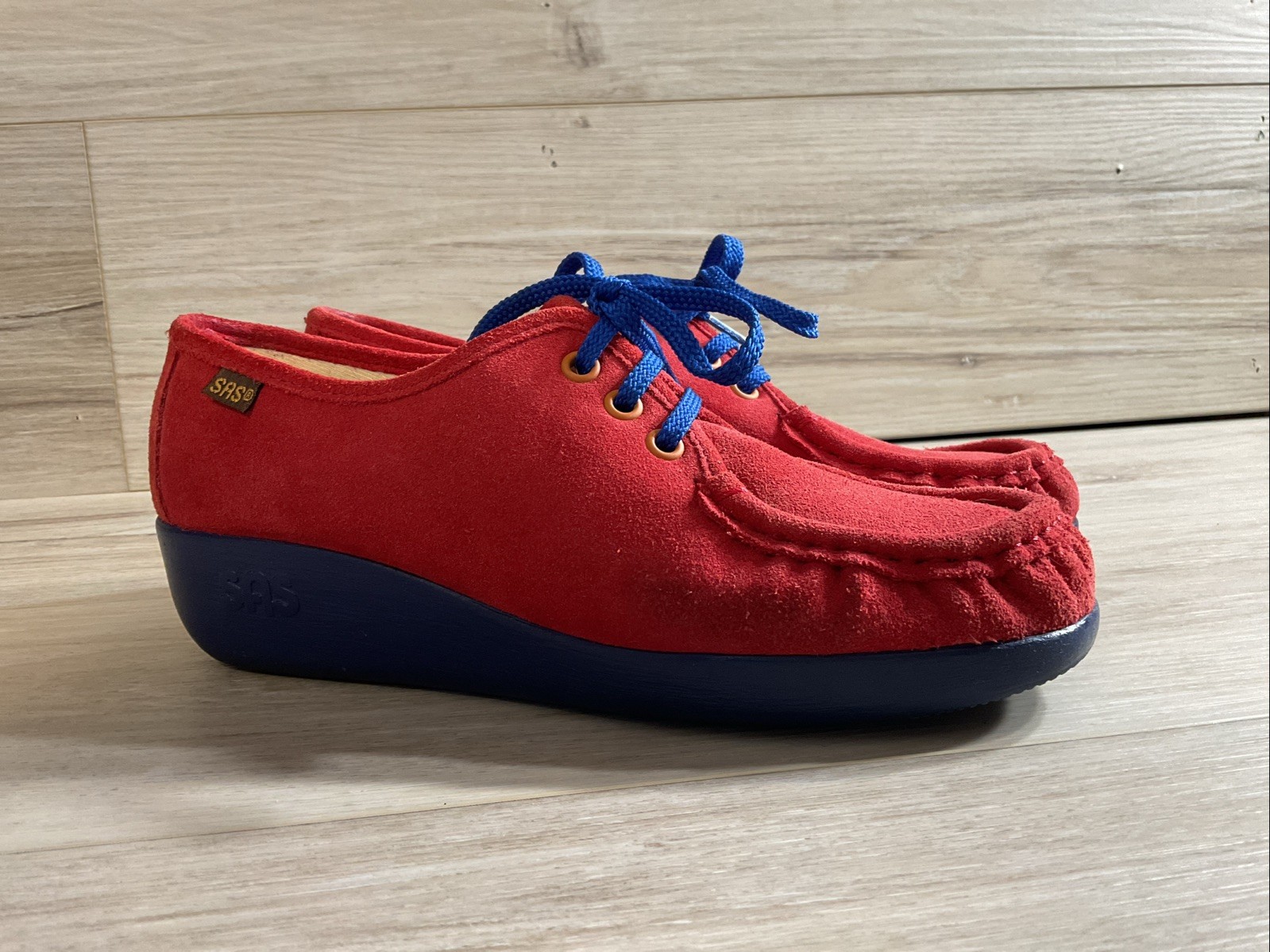 SAS Siesta Shoes Womens Size 7.5 M Red Suede Lace Up Comfort USA Handsewn