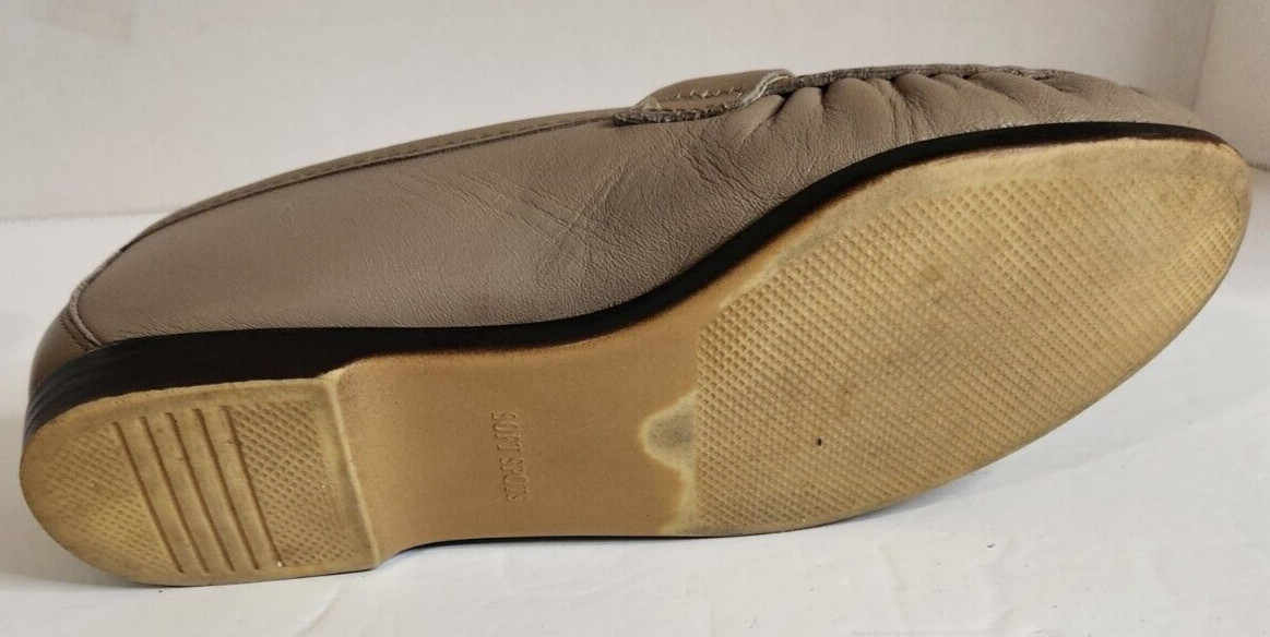 SOFTSPOTS WOMEN’S VENUS LITE BEIGE LEATHER SLIP-ON COMFORT LOAFERS SHOES 8.5/M