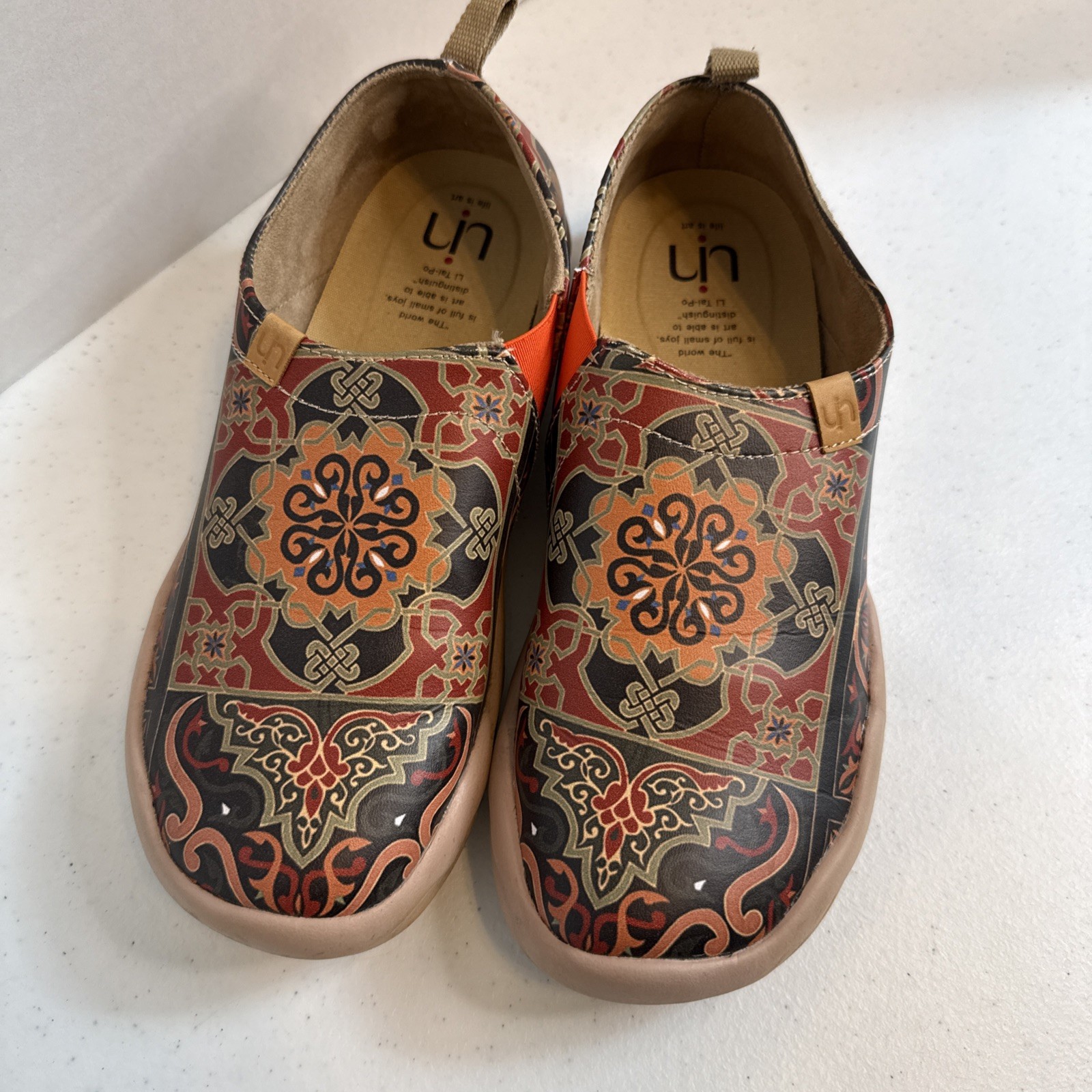 Uin Women Shoes Slip On Loafers Size 8 Multi Colored Toledo Style Design Comfort