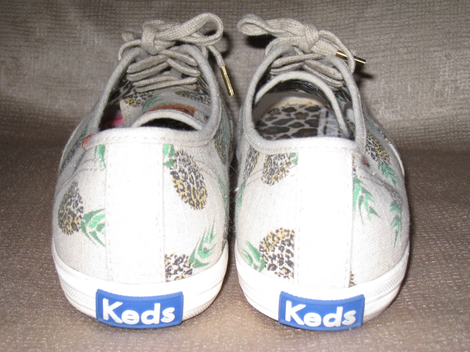 Keds Champion Lace Up Sneaker. Fruity Pineapple Animals Beige. Sz 9M. Canvas .