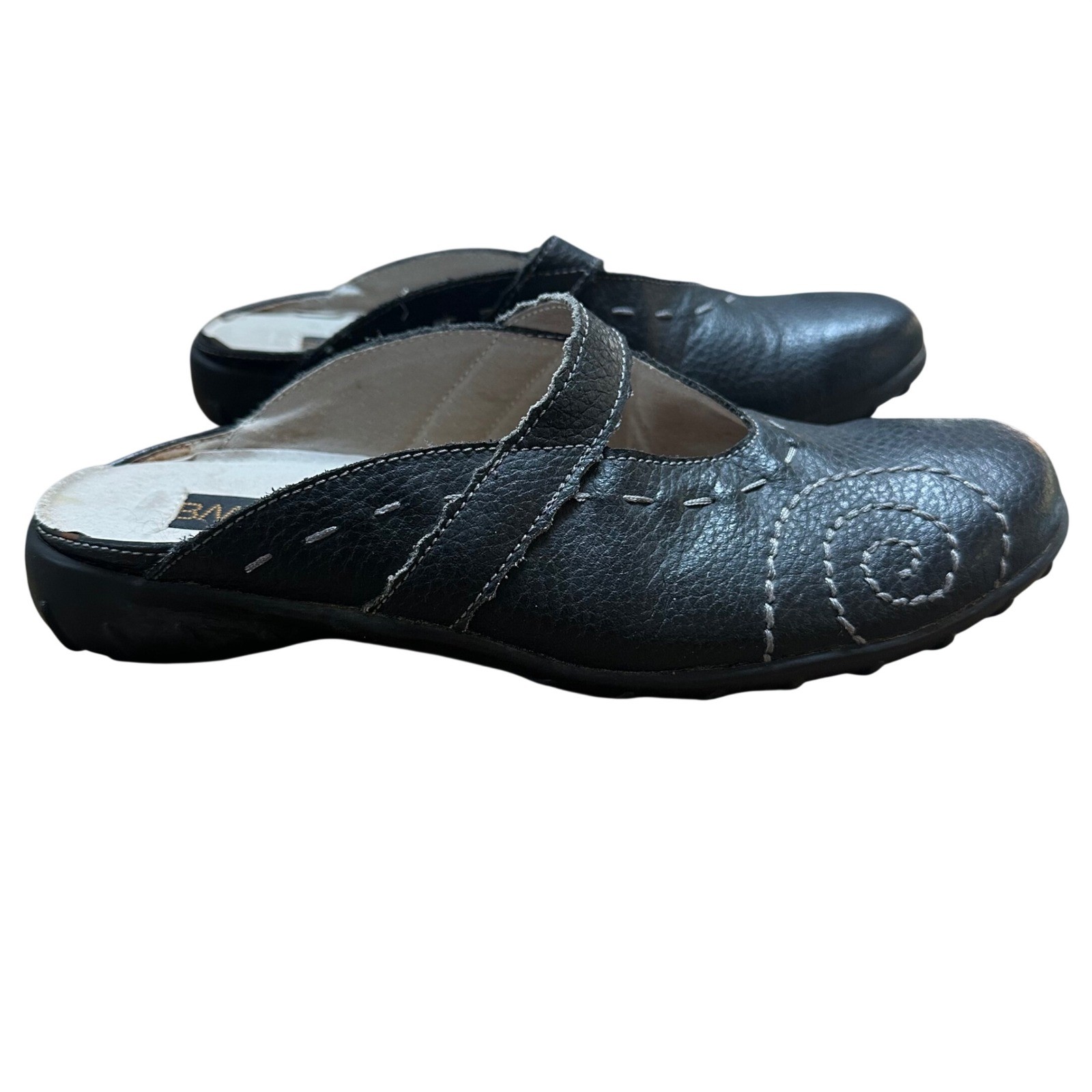 Bernie Mev Pepi Black Leather Clogs Mules Contrast Stitch Womens Size 38 7.5-8
