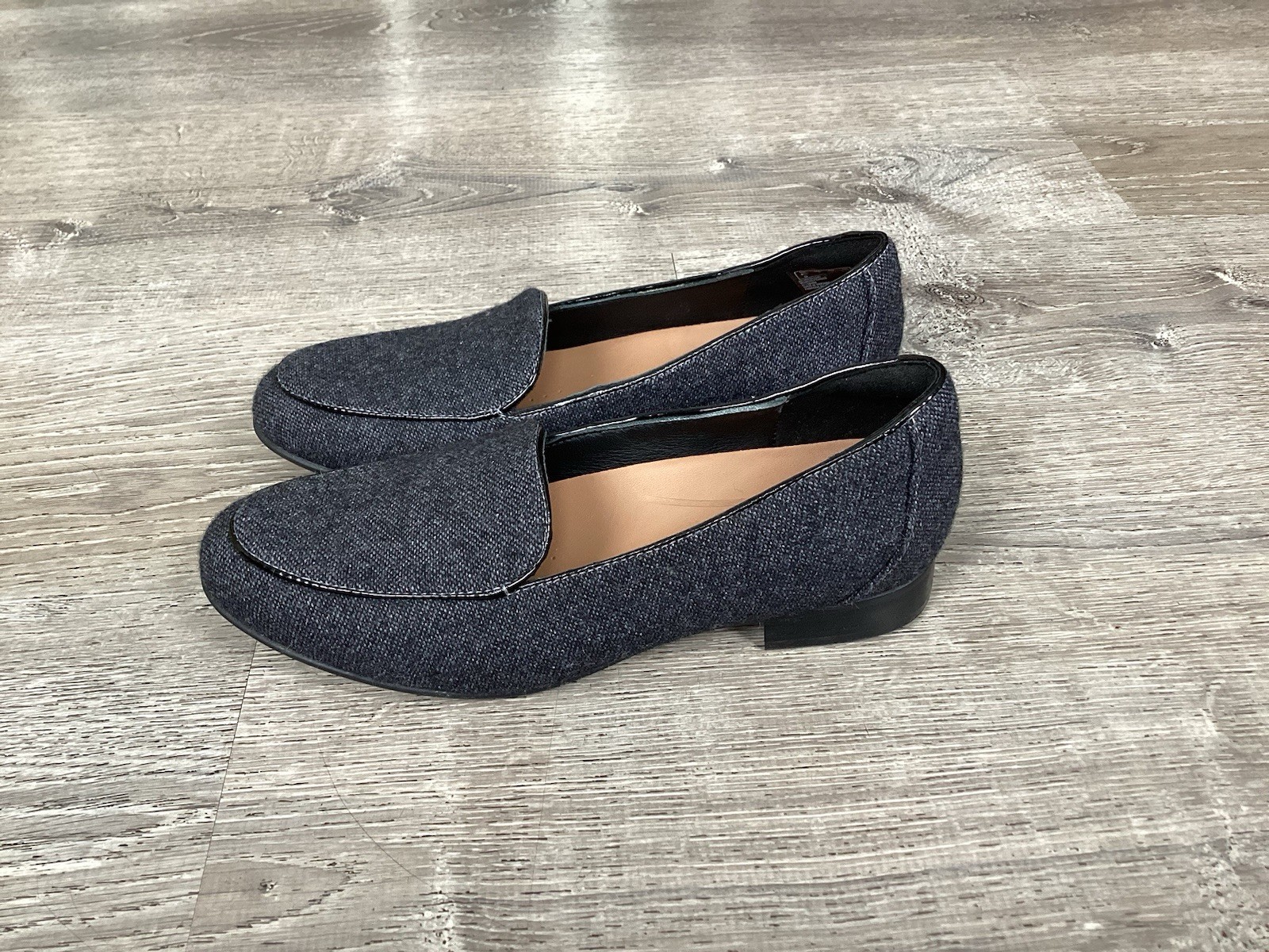Clarks Unstructured Womens Loafers Size 7 M Un Blush Ease Gray Slip On Comfort