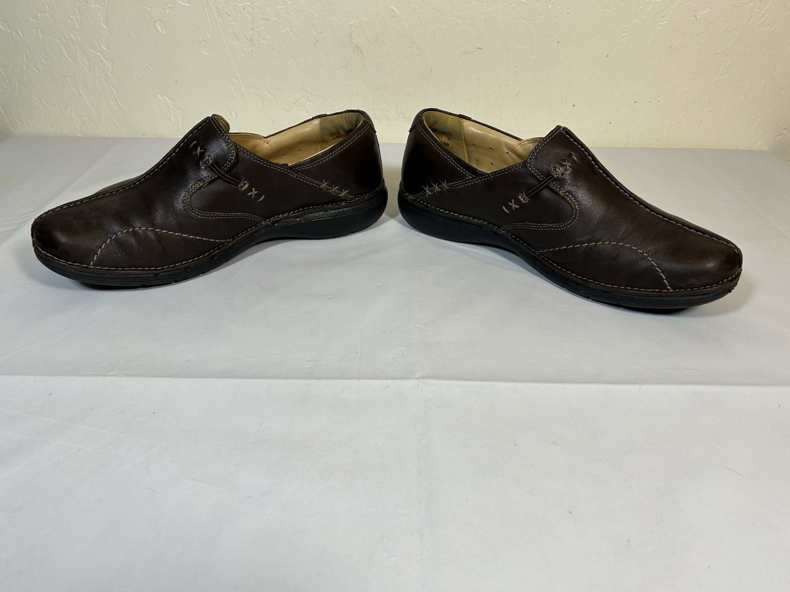 Clarks Unstructured Loafers Women’s Size 10 M Slip On Comfort Brown Leather