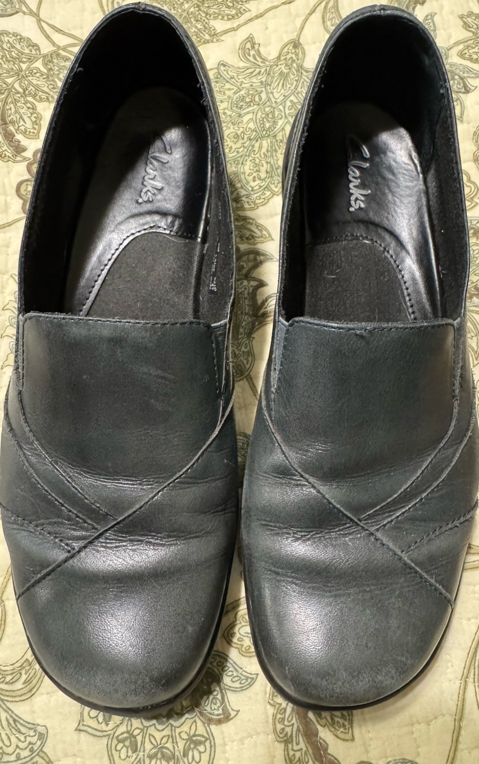 Clark’s England Size 9 Navy/blackberry leather Size 9 M