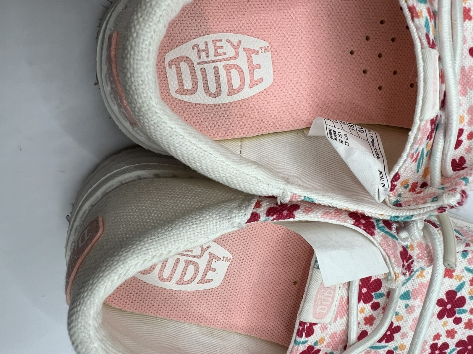 Hey Dude Little Kids Size 10 Cushioned Comfort Shoes Flowers Slip On