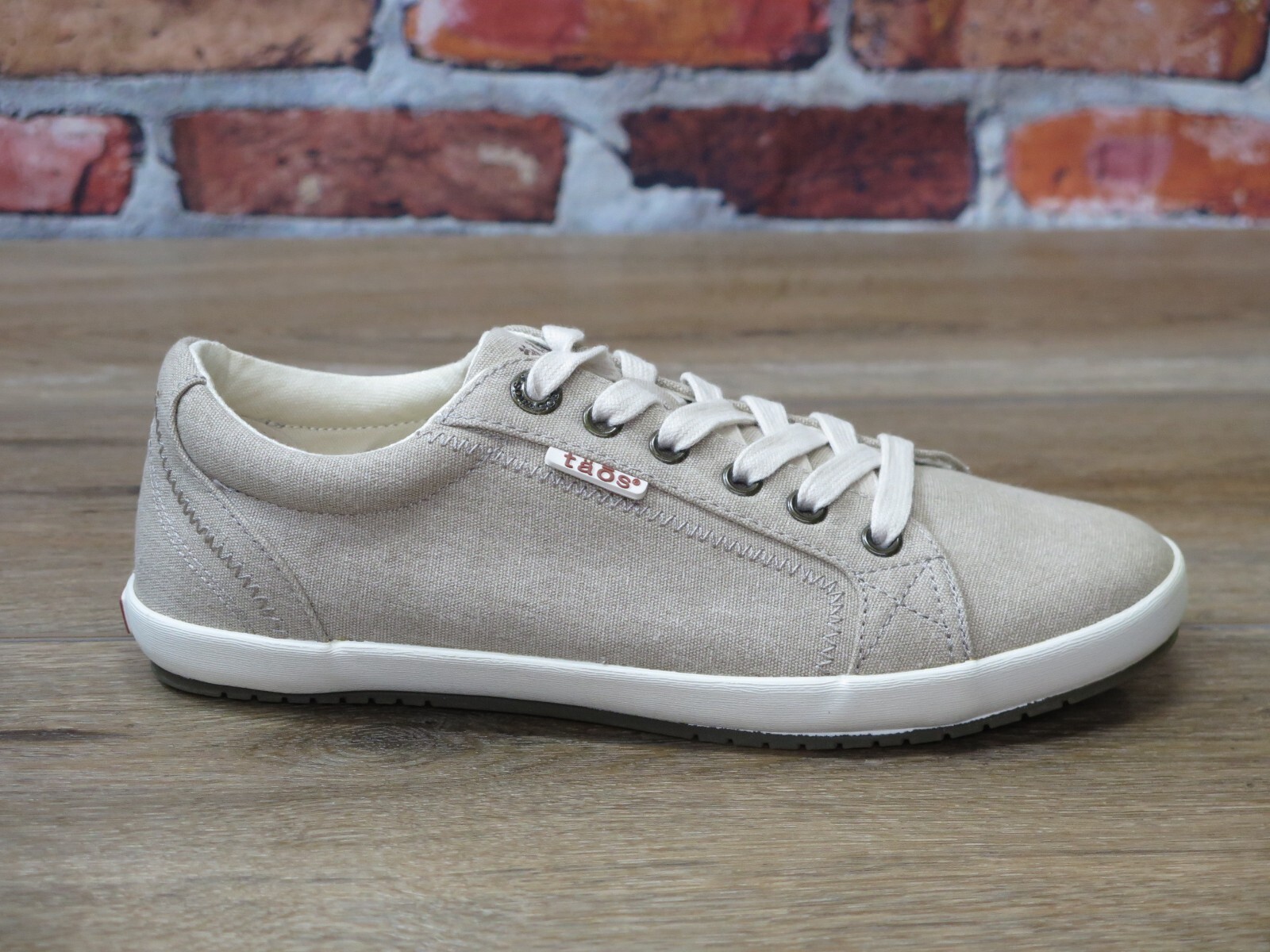 Women’s Taos Star Casual Sneaker Oat Wash Canvas *12844-OAT SZ 7.5M & 8W