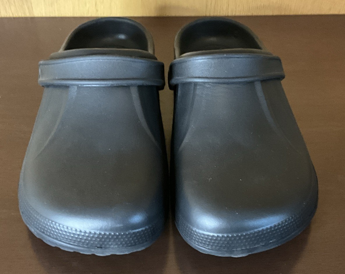 Black Rubber Comfort Clogs With Sport Mode / Size 39 – 40 / US Sz 8.5 – 9