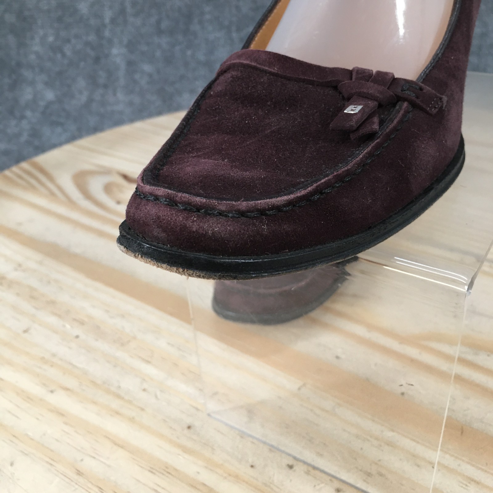 Bally Shoes Womens 5.5 Slip On Moc Toe Kitten Heel Pumps Burgundy Suede Leather