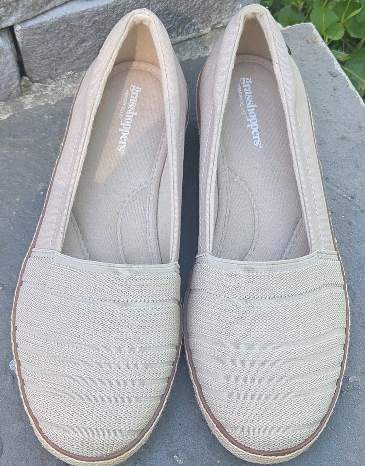 Grasshoppers Blaise Wedge slip-on loafers Stone Size 7.5W