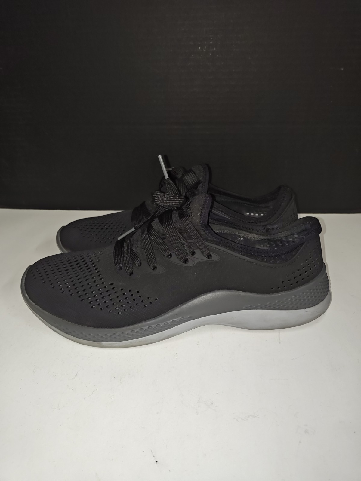 Crocs LiteRide 360 Pacer Sneakers Shoes Women’s Size 11 Black Slate Gray 206705