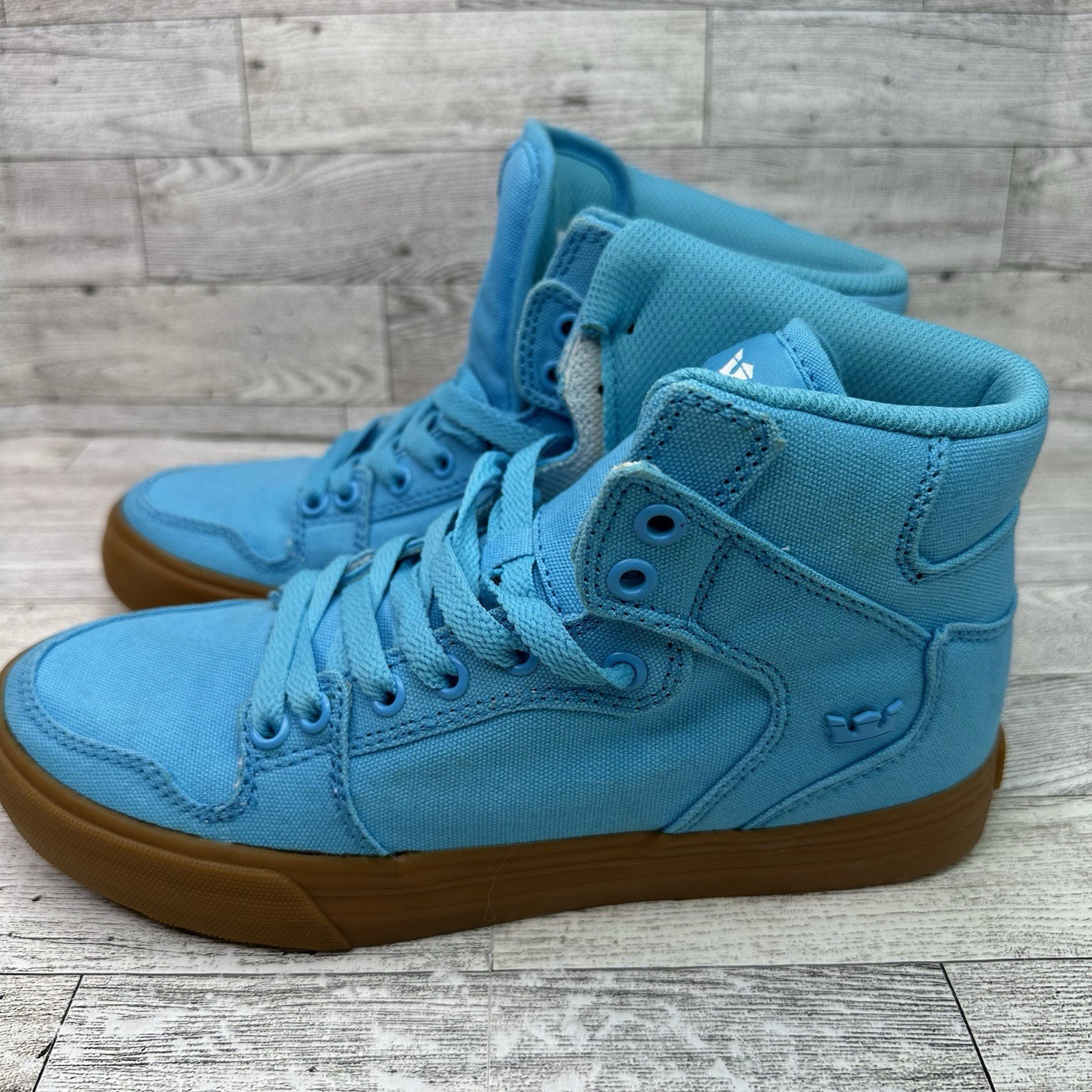 Supra Vaider Women’s 8.5 Shoes High Top Blue Canvas Skate Gum Soles
