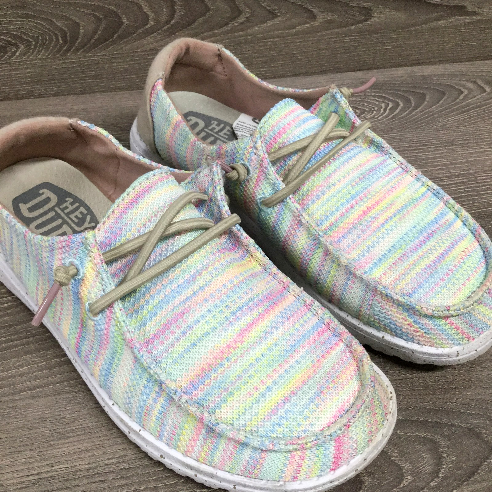 Hey Dude Wendy Sox Aurora White Womens Sz 6 Slip-On Pastel Rainbow Casual Shoes