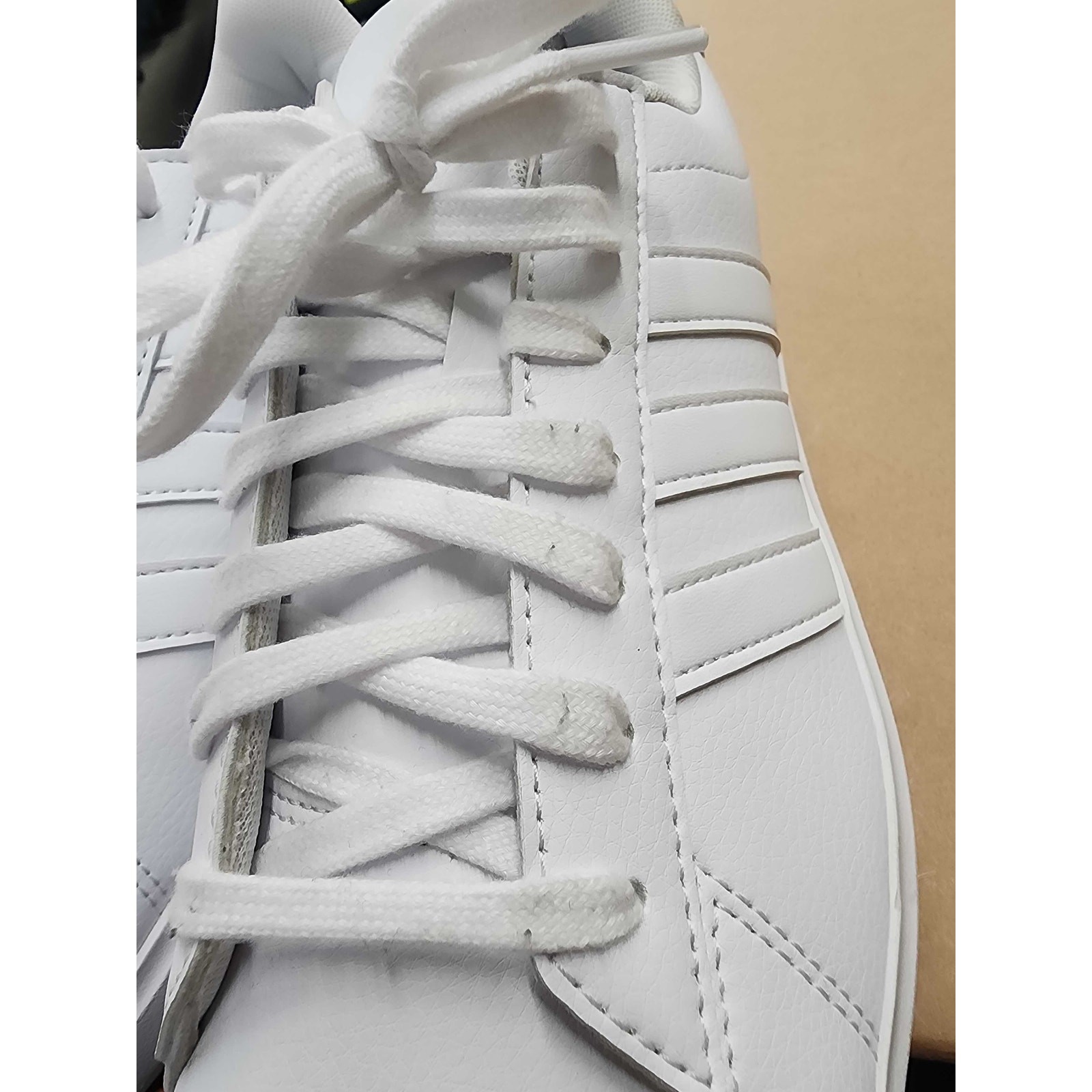 USED adidas Women’s Grand Court 2.0 Tennis Shoe Size 9.5