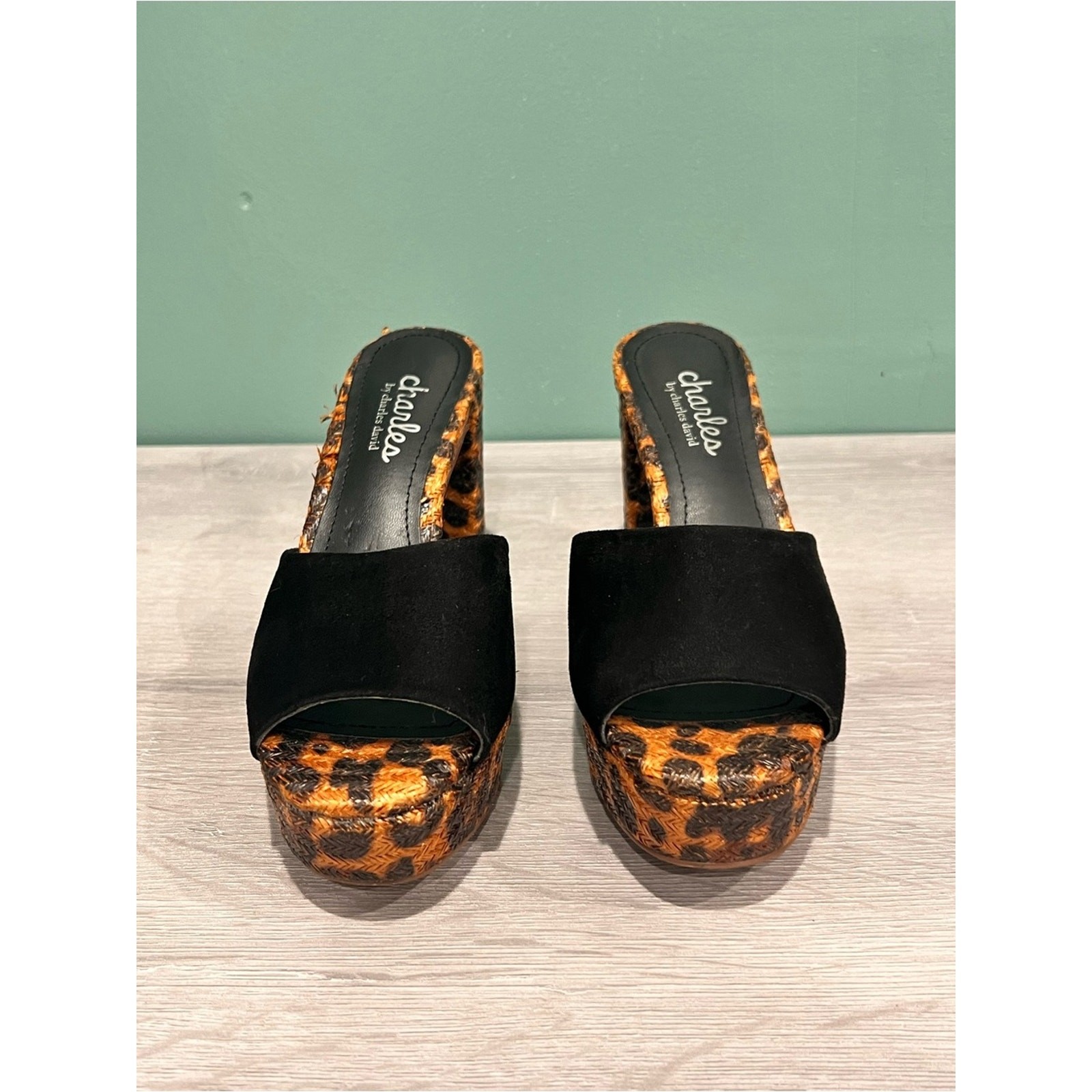 Charles by Charles David Woven Leopard Platform Mules Women’s Size 6