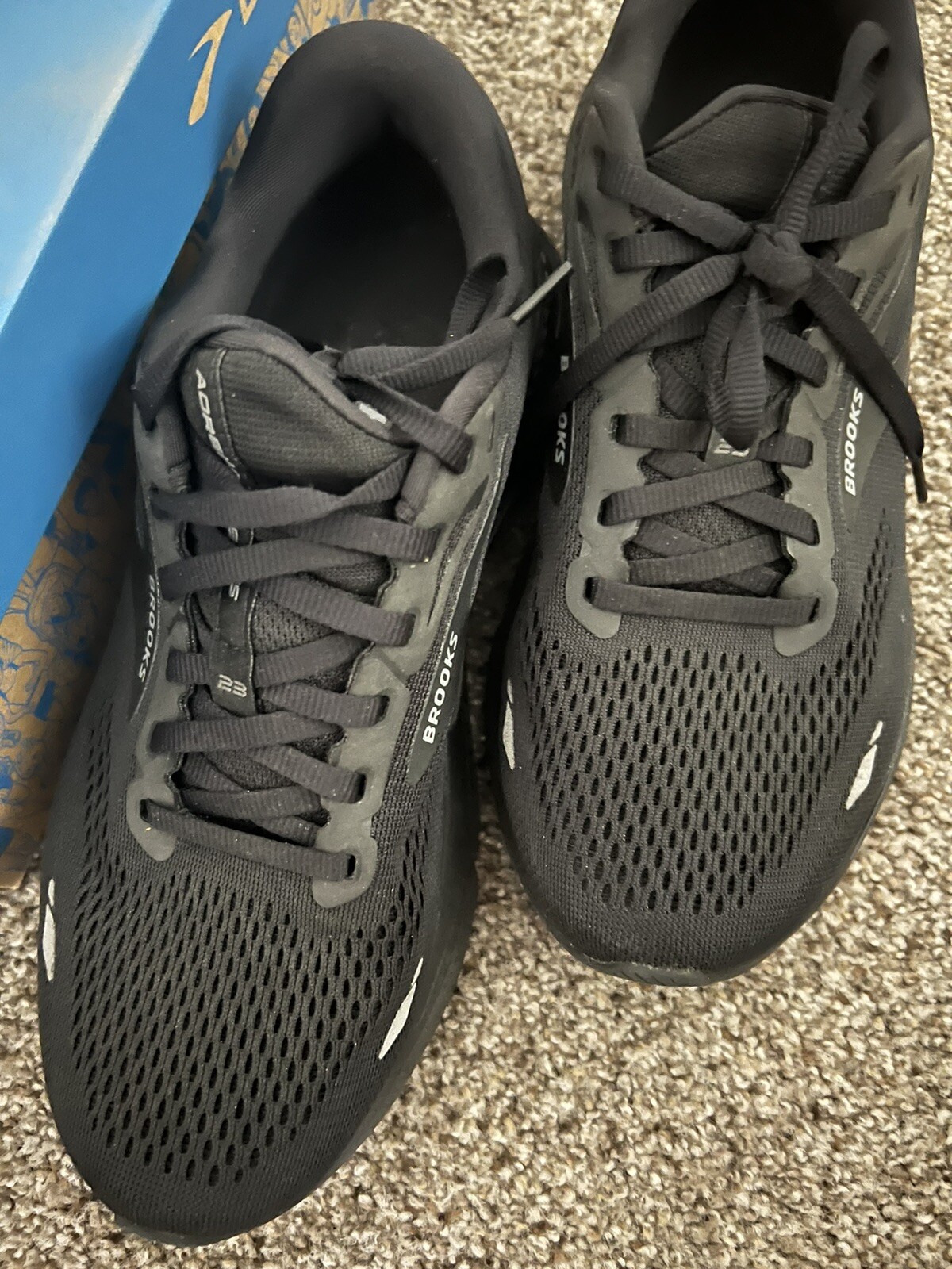Women’s Brooks Adrenaline GTS 23 Supportive Running Shoes, Black – 9.5 M