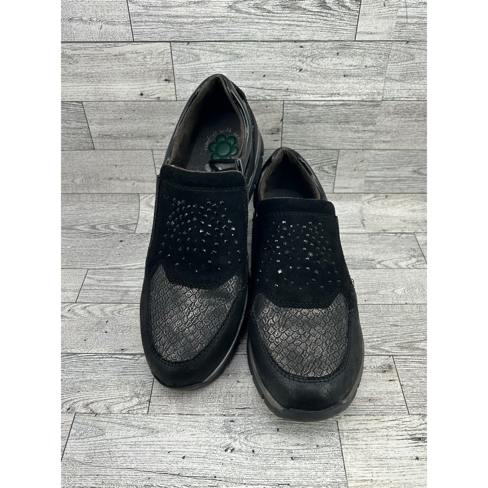 Spring Step Comfort Slip On Loafers Black Snake Embossed Embellished Size 40
