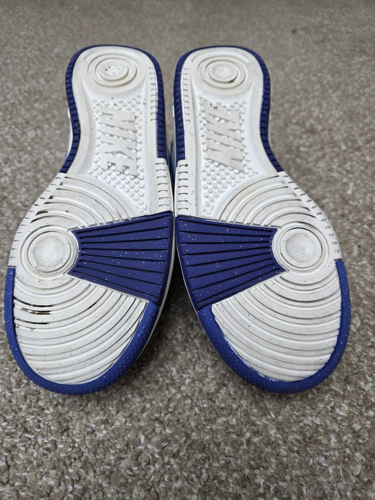 Nike Gamma Force DX9176-101 Sneakers Women’s Size 10 White Royal Platform Shoes