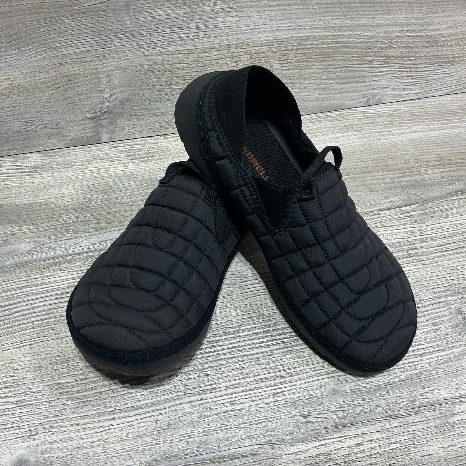 Merrell Hut Moc Slip On Shoes Triple Black Quilted Nylon J90802 Womens Size 10
