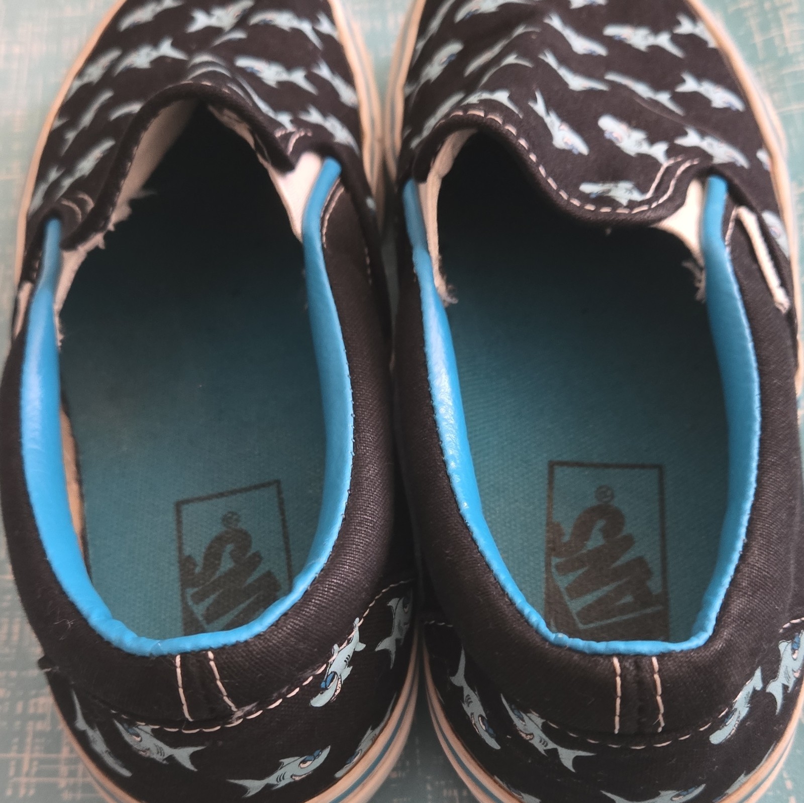 Vintage Vans Classic Slip On Women Size 7.5 Skateboarding Sneakers ‘Pool Sharks’