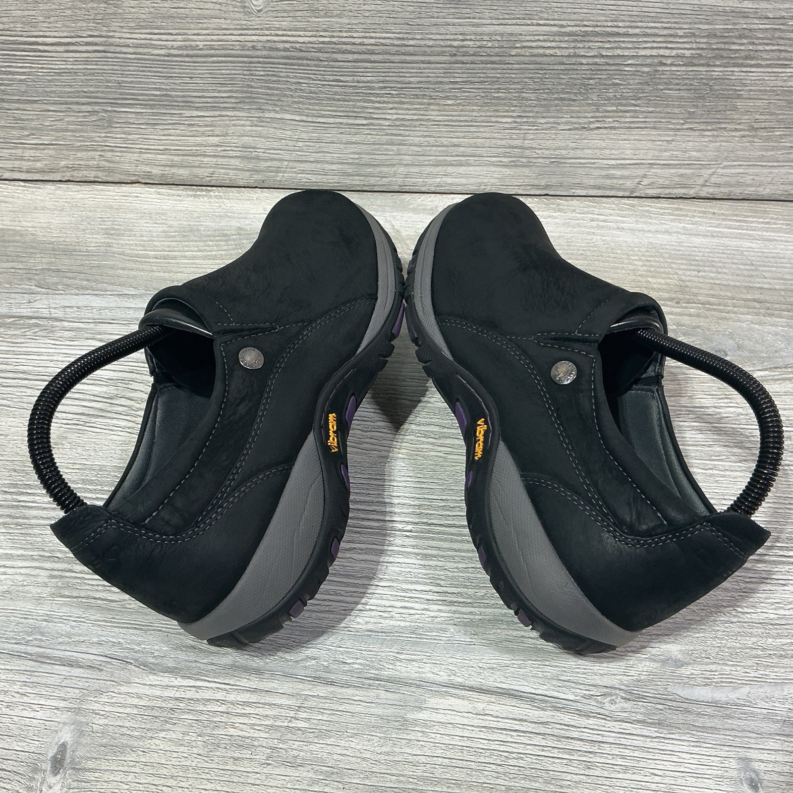 Dansko Patti Clog Women’s 39 / 8.5 Black Nubuck Leather Slip On Vibram Sole