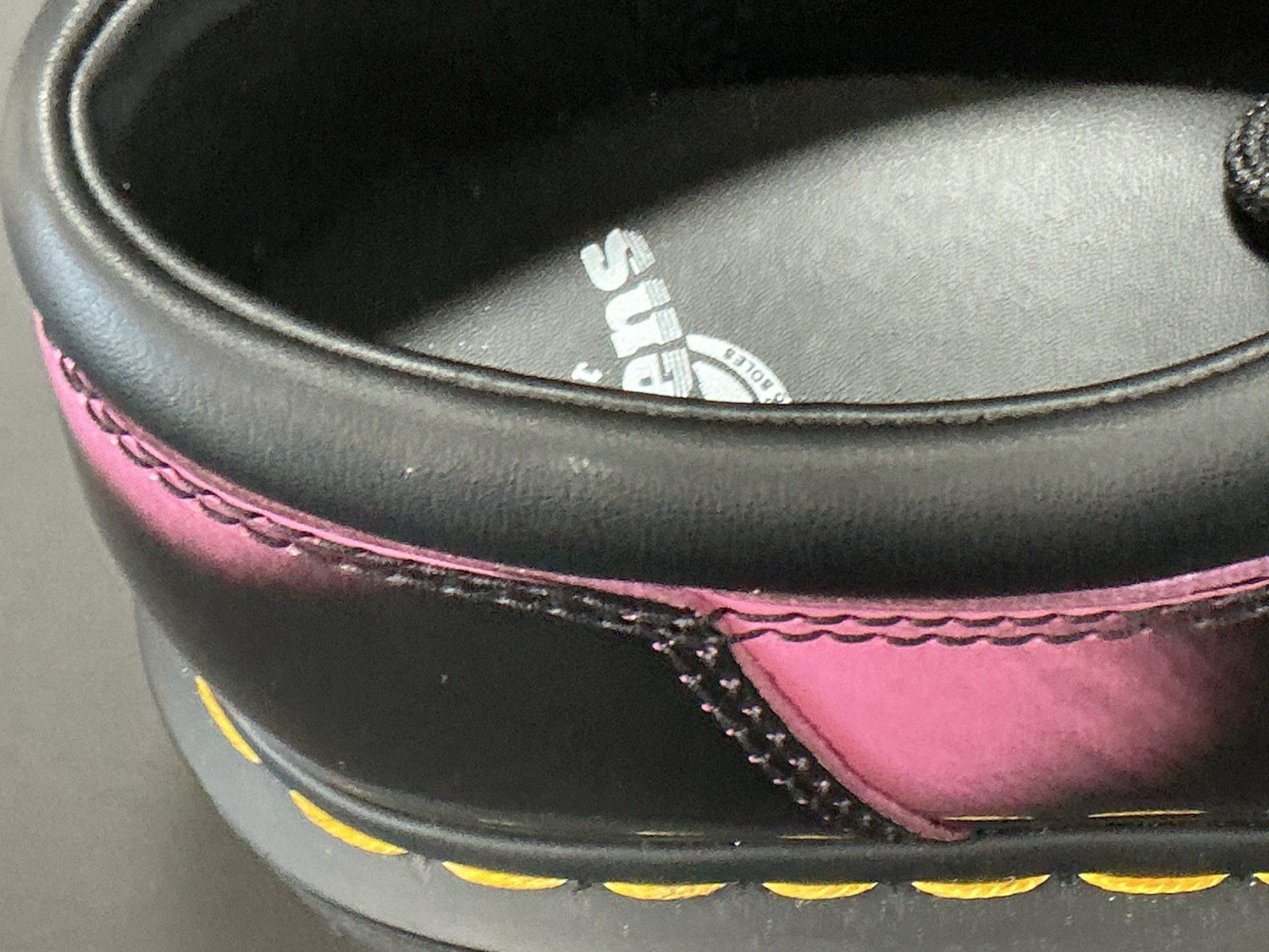 Dr. Martens 8053 Arcadia Leather Quad Platform Shoes Sz 10W/9M Black/Pink *NWD*