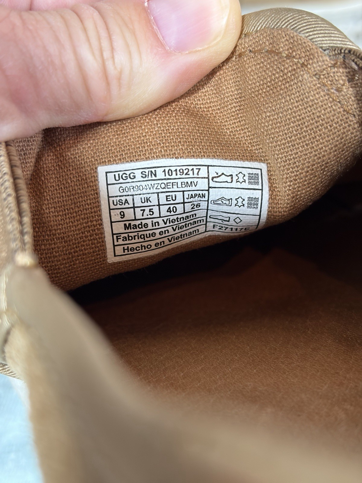 Ugg Women’s Cas Chestnut Tan Suede Comfort Slip On Shoe Gold Heel Size 9