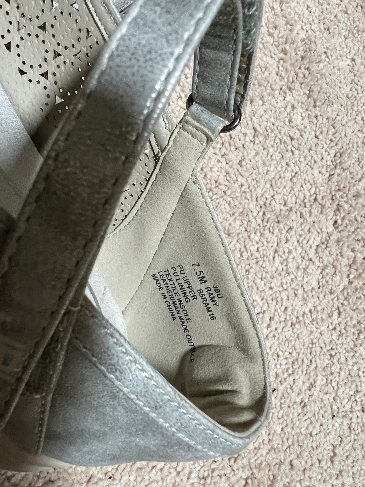 JBU by Jambu Mary Jane Shoes Women’s 7.5 Silver Gray Laser Cut