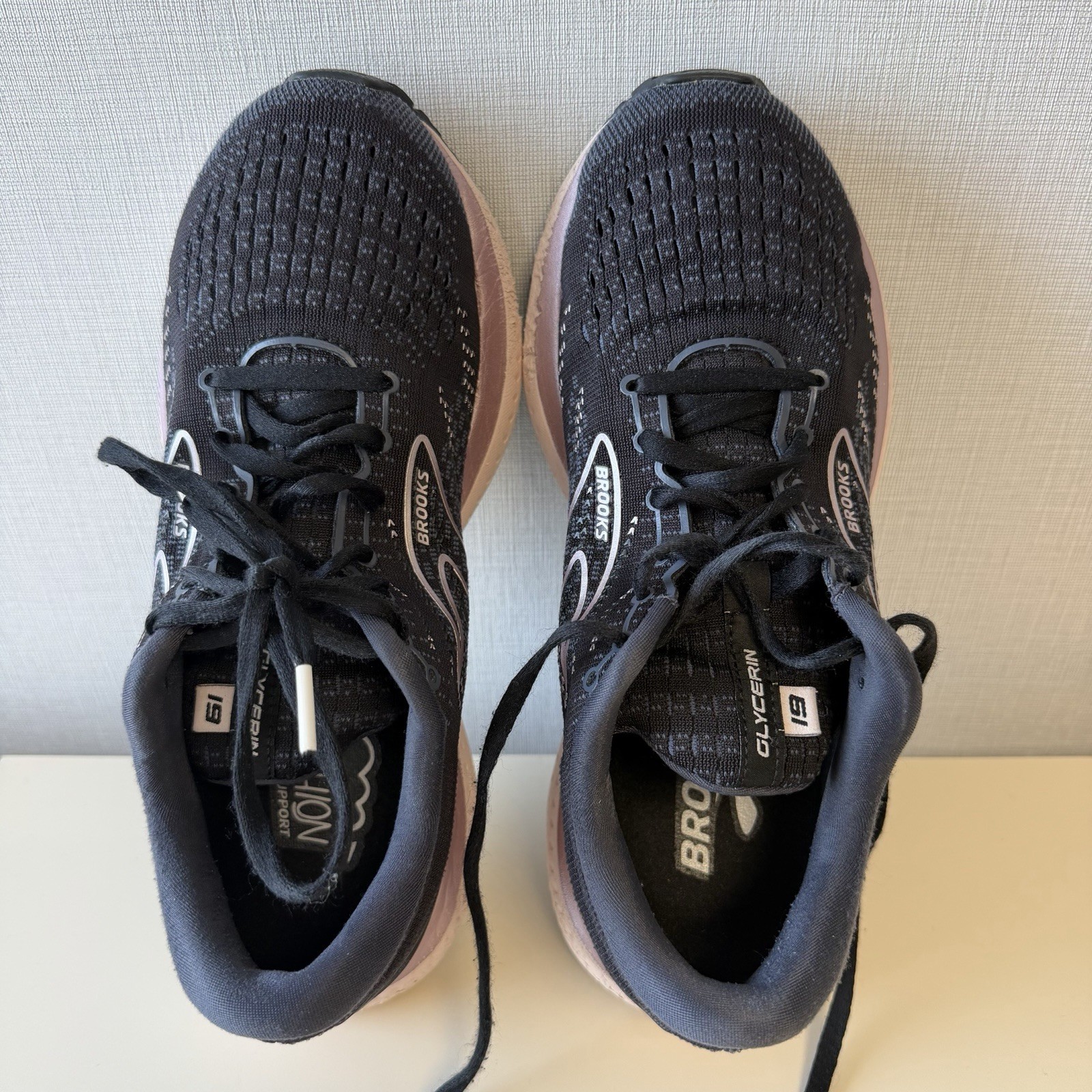Brooks Glycerin GTS 19 Running Shoes Women’s 8.5 B Cushioned Trainer Black Pink