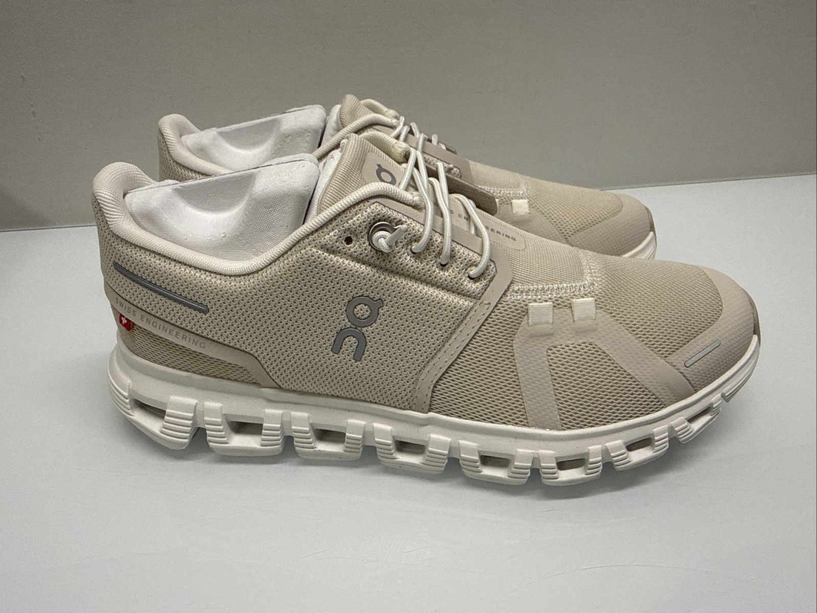 ON Cloud 6 Running Shoes Pearl/White * 3Wf10060755 * Women’s 7